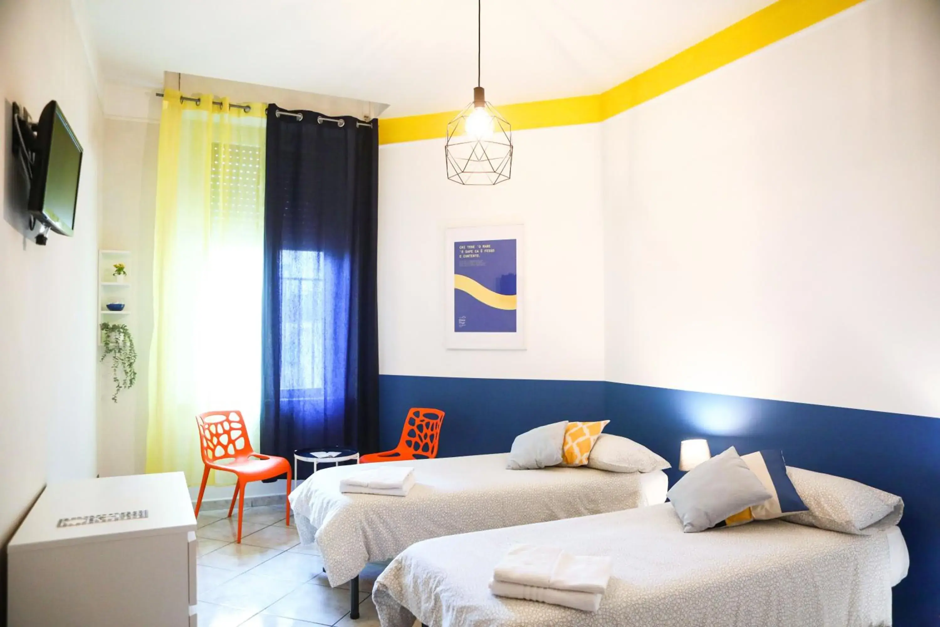 Twin Room with Private External Bathroom in Materdays 24 Twin Room with Private External Bathroom in Materdays 24