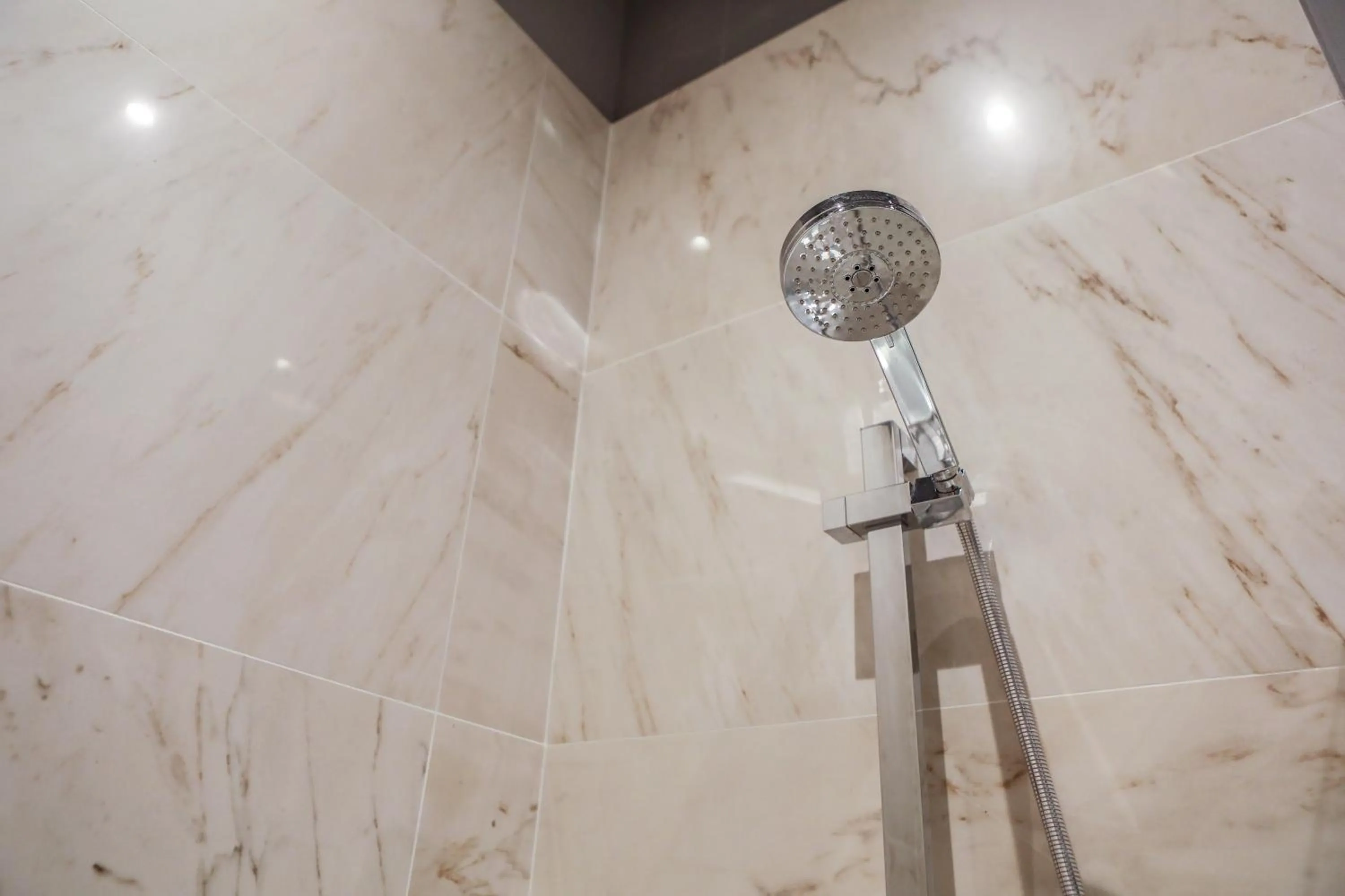 Shower in Materdays 24