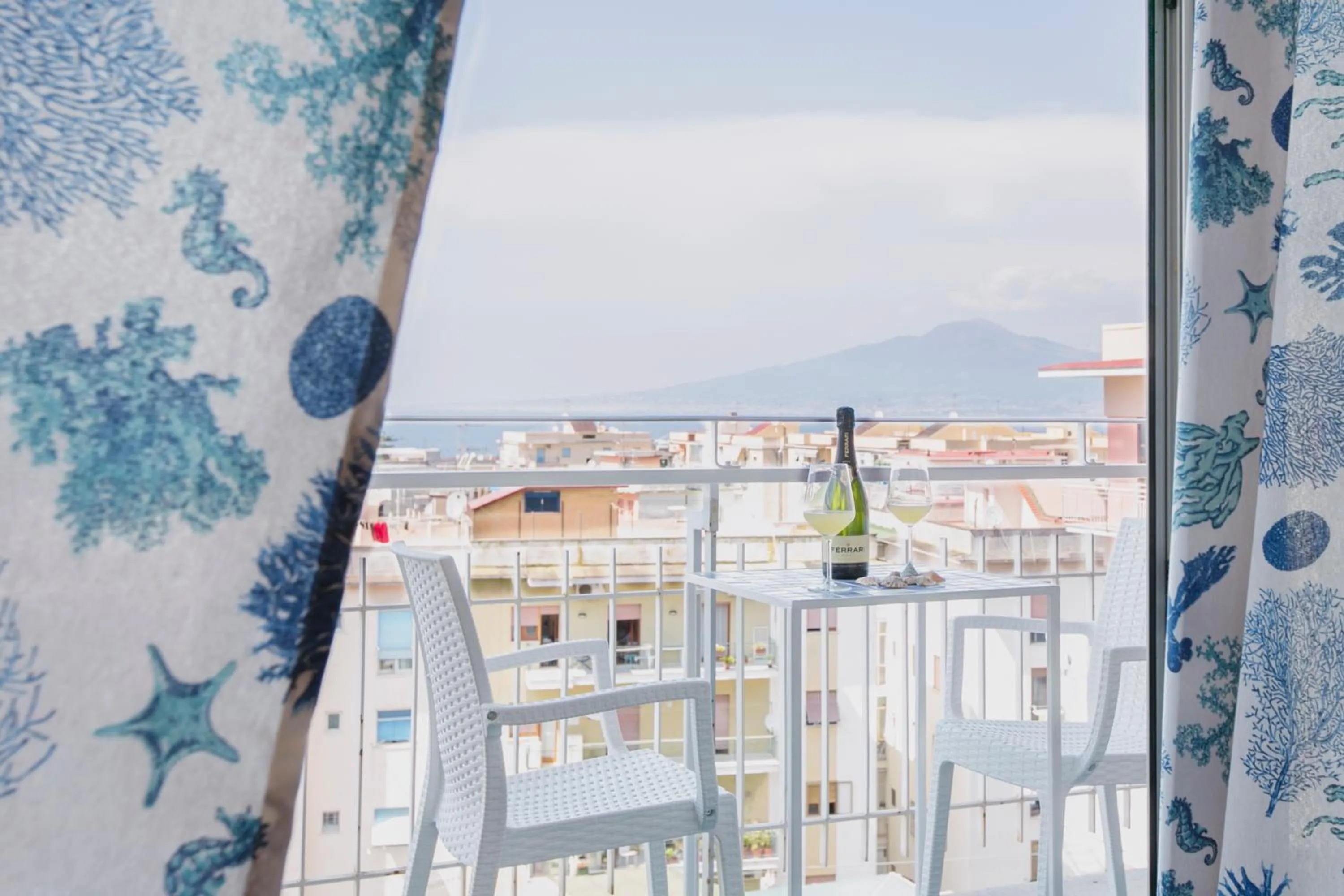 Il Golfo Suites