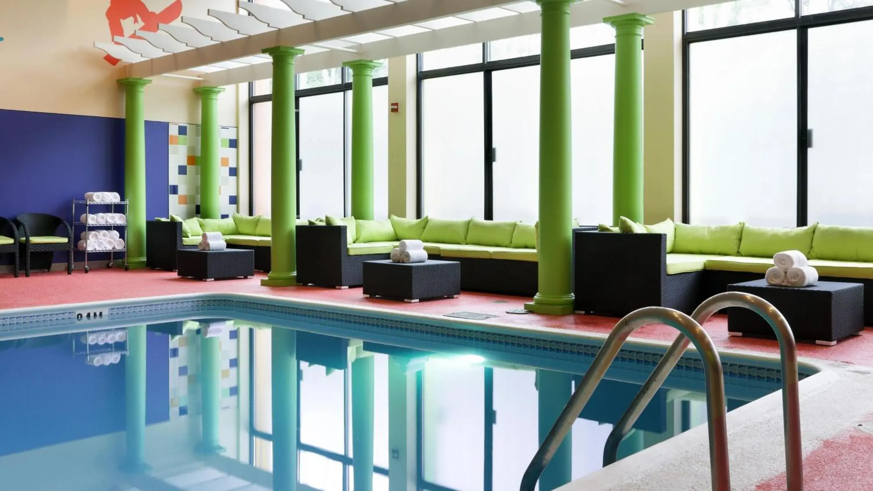 Swimming pool in Holiday Inn Boston - Cambridge Area by IHG Swimming pool in Holiday Inn Boston - Cambridge Area by IHG