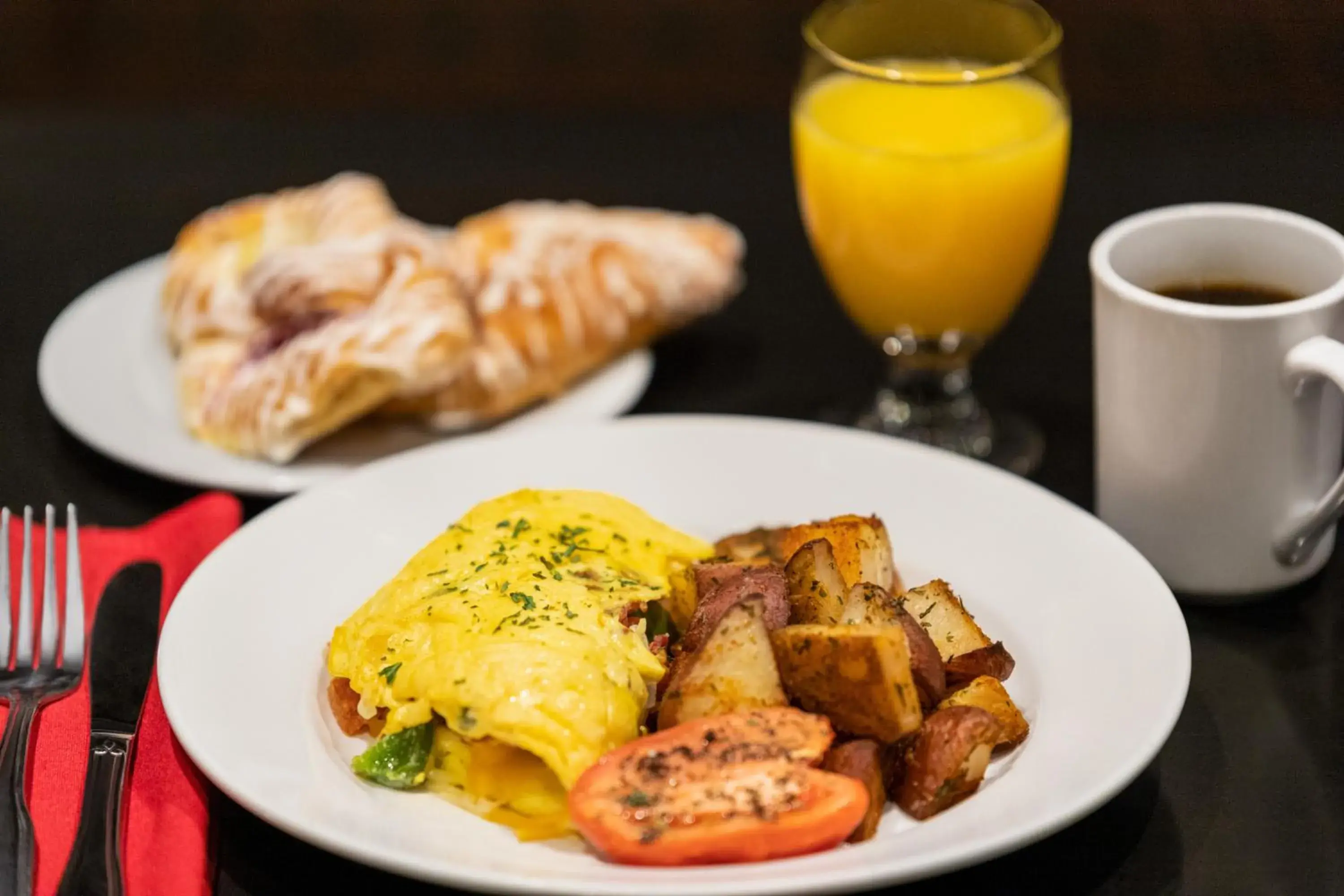 Restaurant/places to eat in Holiday Inn Boston - Cambridge Area by IHG Restaurant/places to eat in Holiday Inn Boston - Cambridge Area by IHG