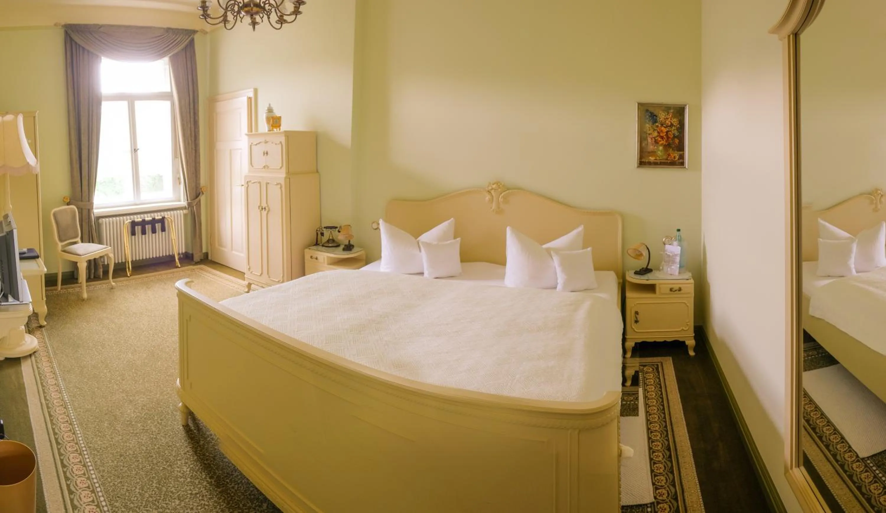 Bed in Villa Vier Jahreszeiten