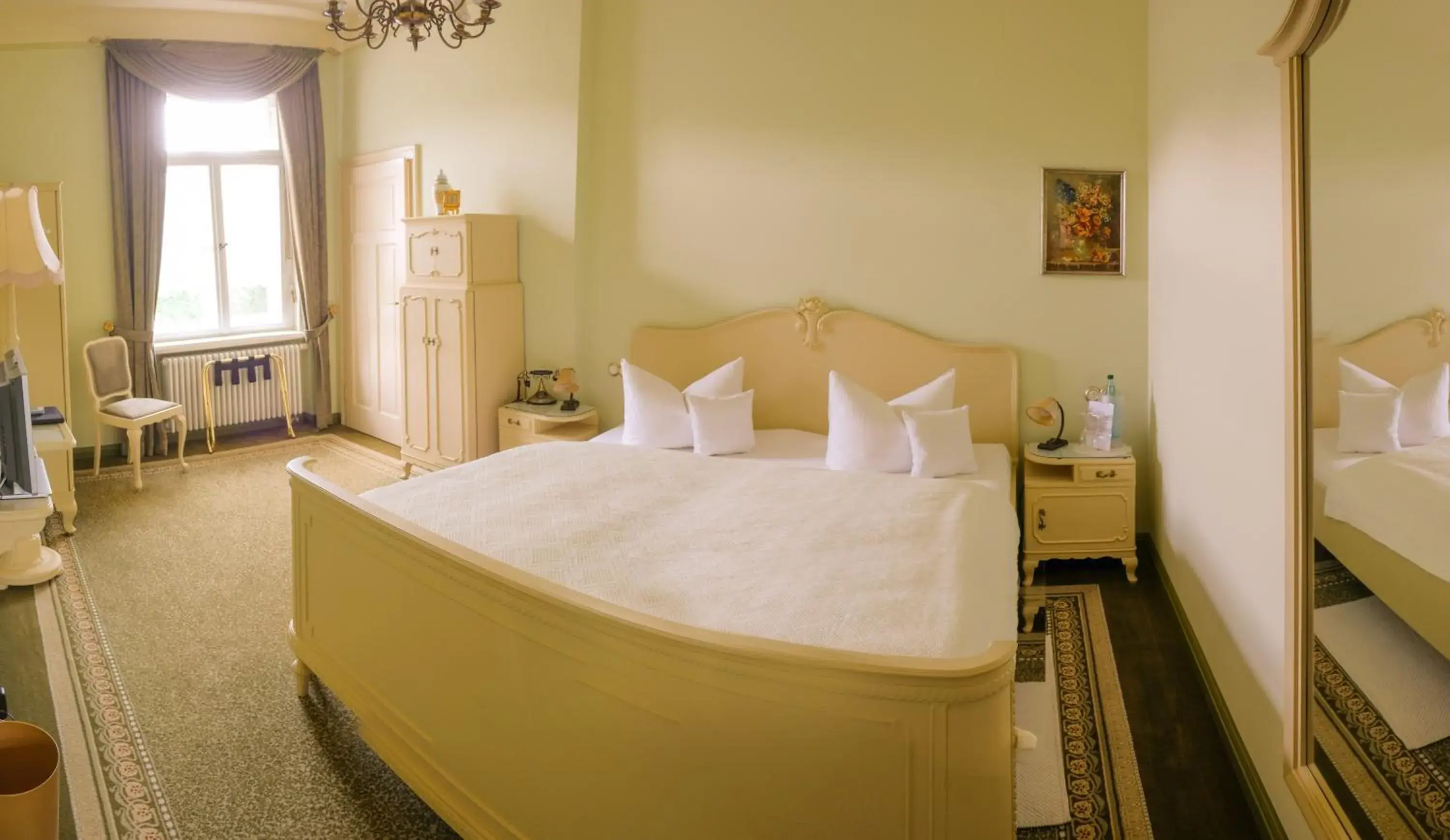 Double Room in Villa Vier Jahreszeiten Double Room in Villa Vier Jahreszeiten