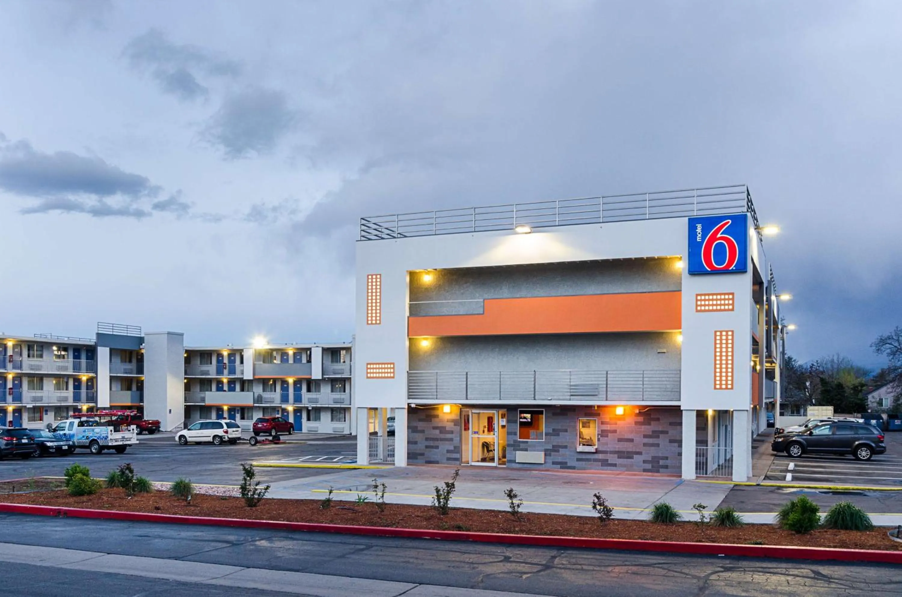 Property building in Motel 6- Denver, CO Downtown