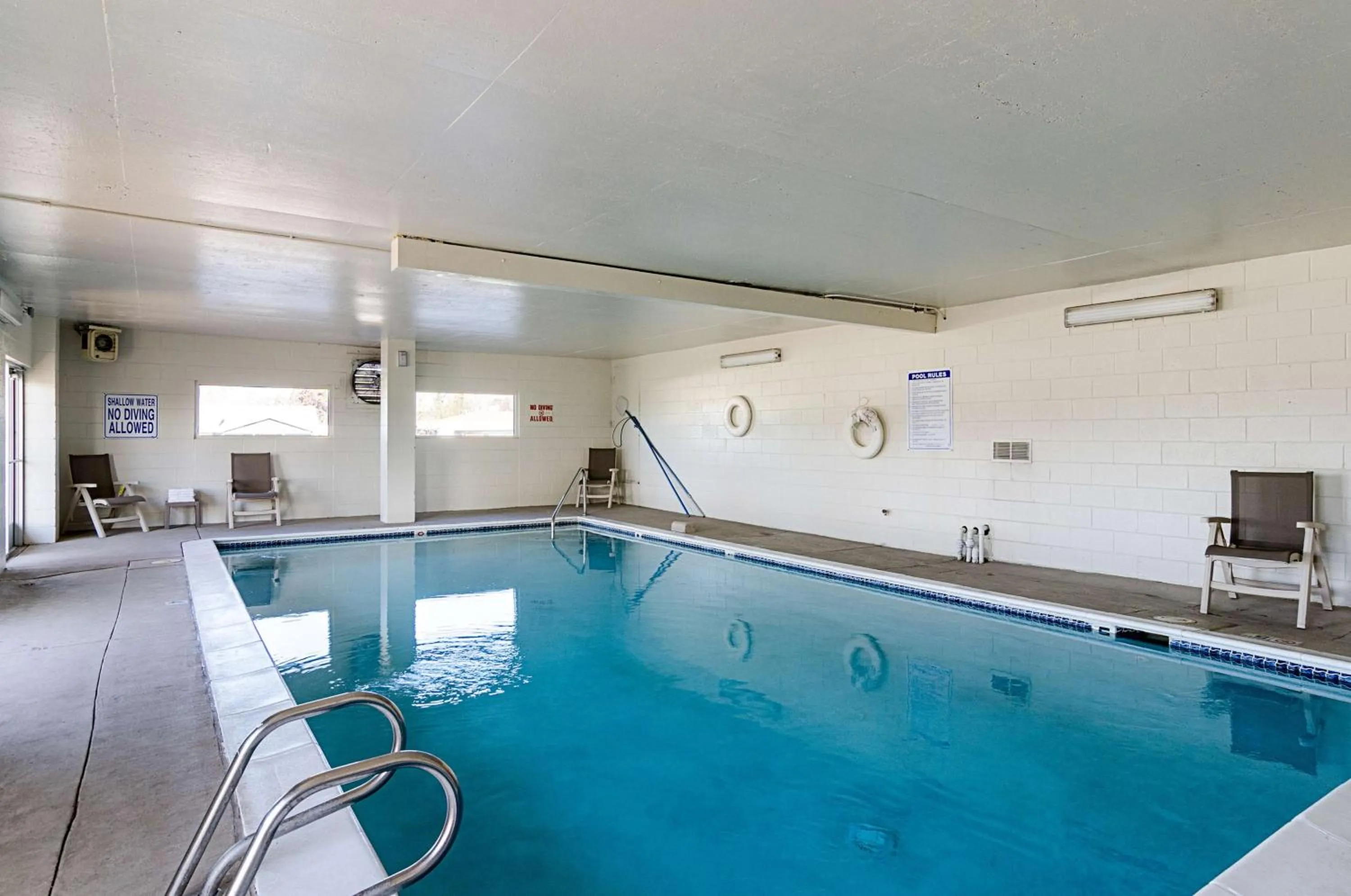 Day in Motel 6- Denver, CO Downtown