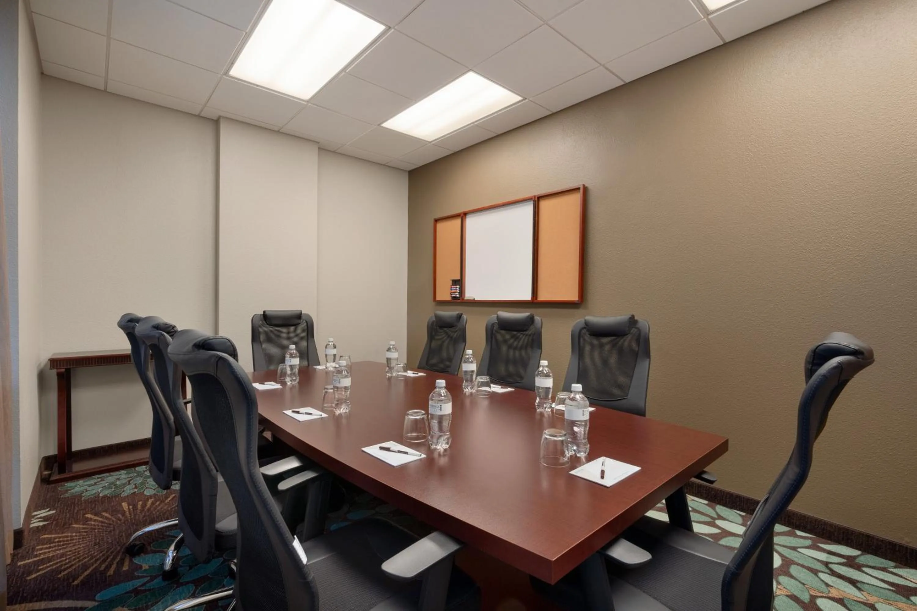 Meeting/conference room in Staybridge Suites San Antonio Downtown Convention Center by IHG