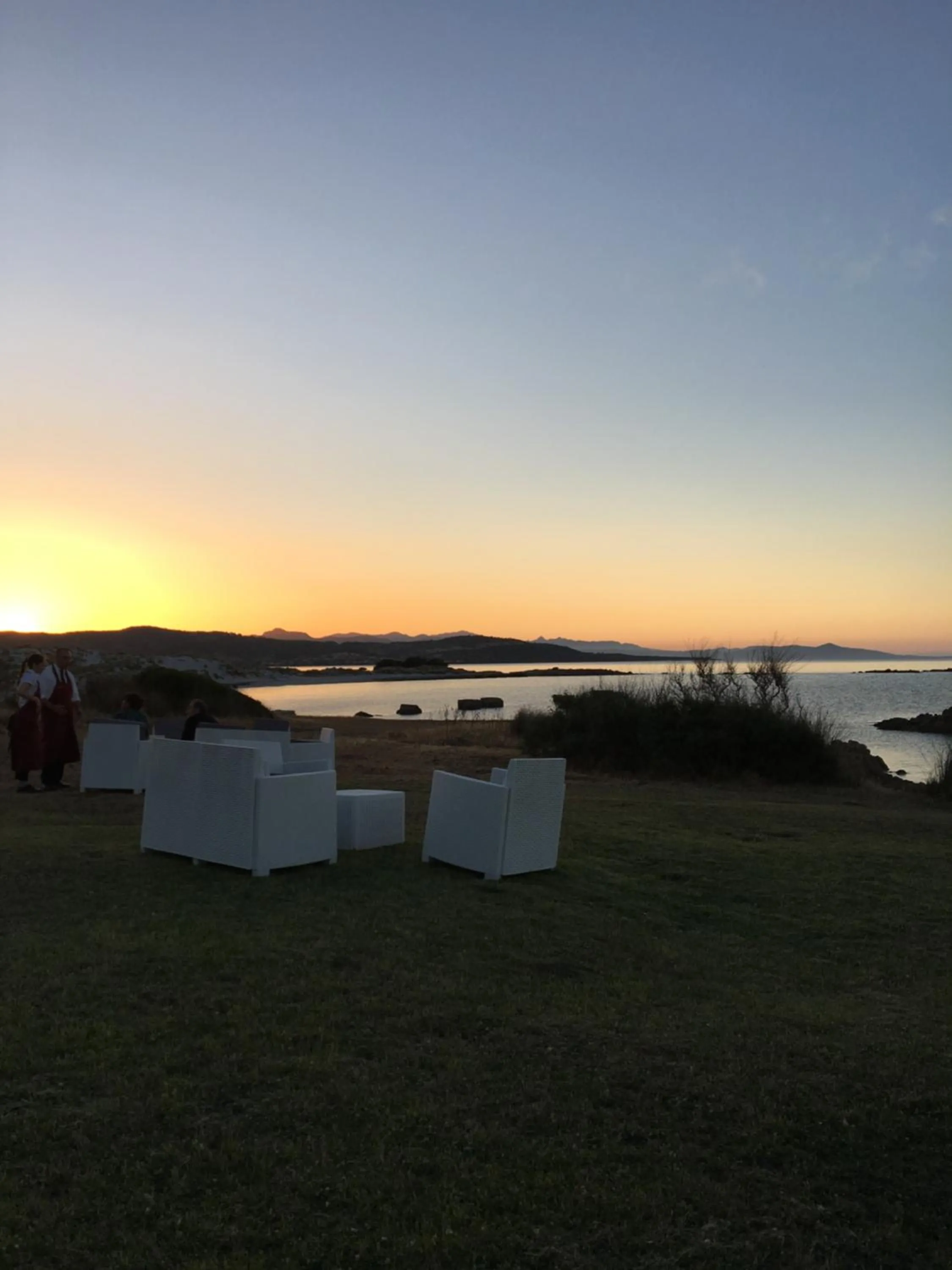 Restaurant/places to eat in Suite cucinino, bagno, ingresso indipendente in" Villa VìVì"