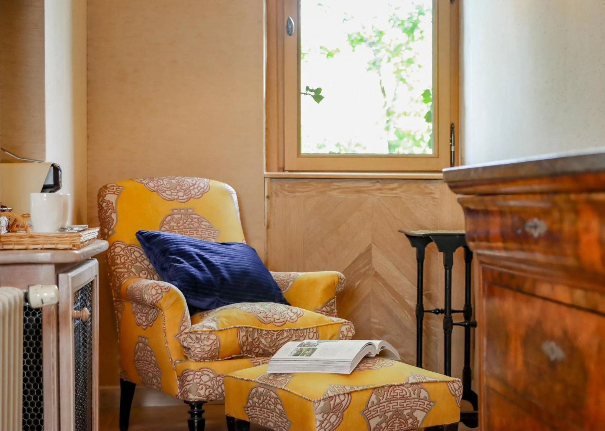 Seating area in Les Pyrénées - le Grand Hôtel & le Château
