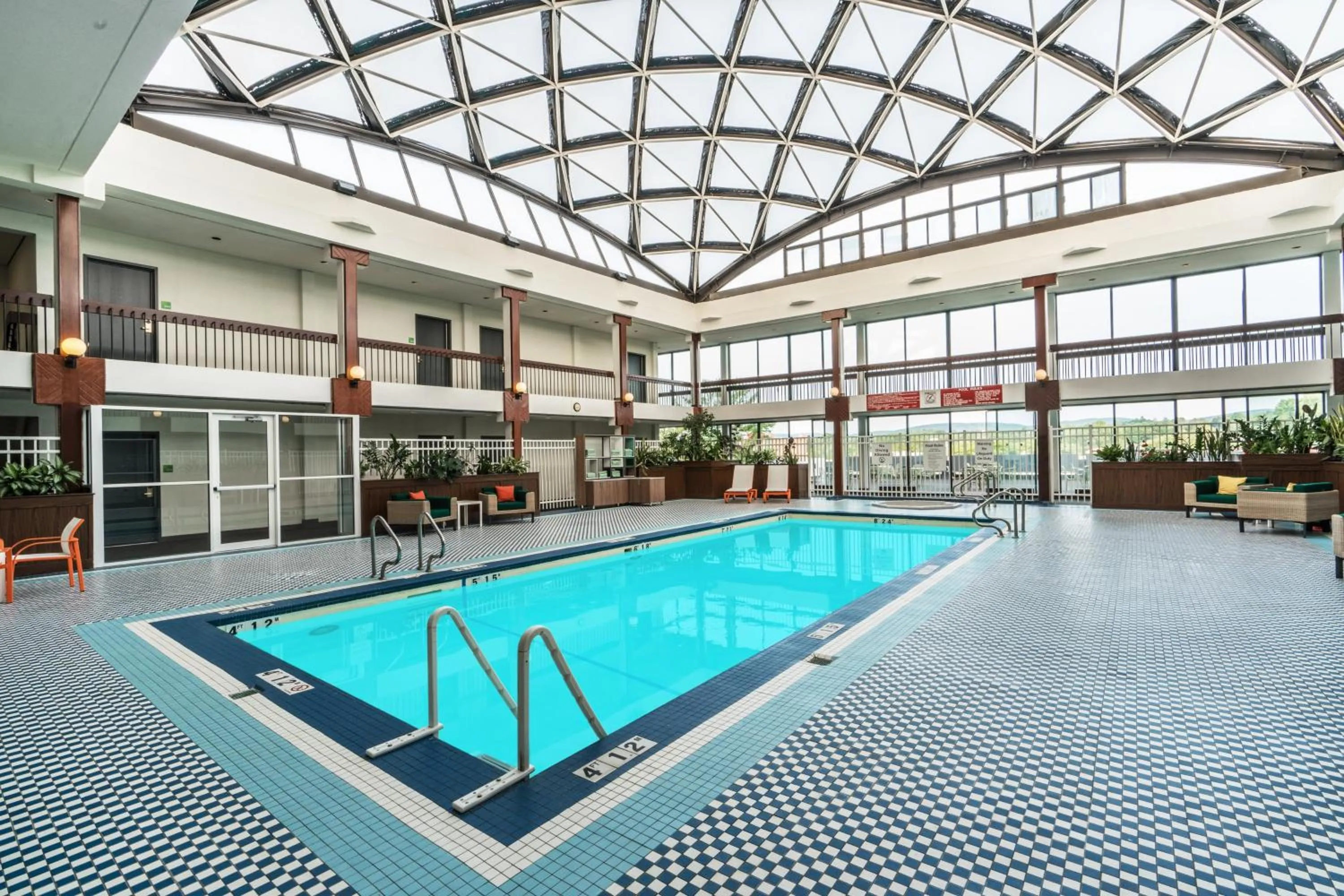 Swimming pool in Holiday Inn & Suites Pittsfield-Berkshires by IHG