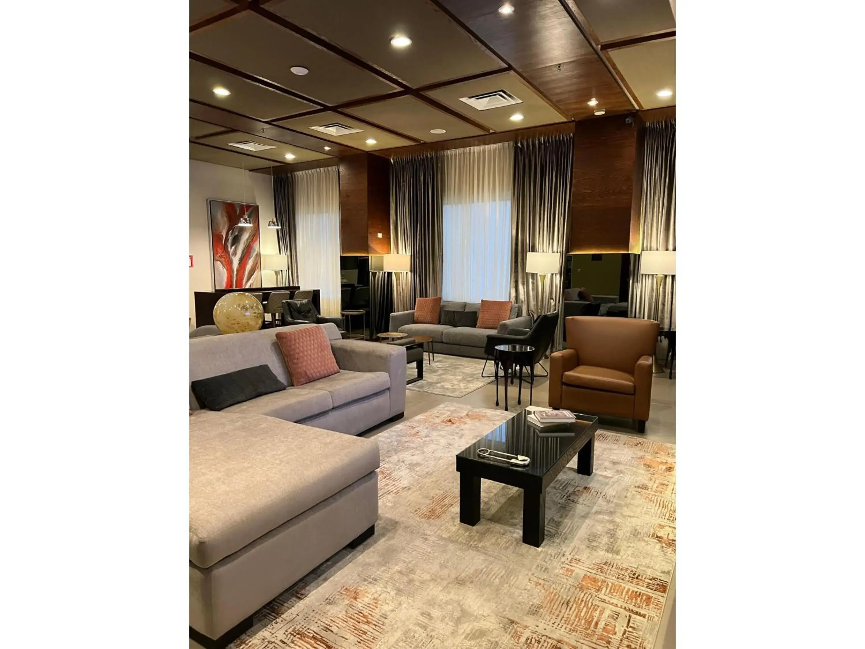 Lobby or reception in Best Western Plus Chihuahua Juventud Lobby or reception in Best Western Plus Chihuahua Juventud