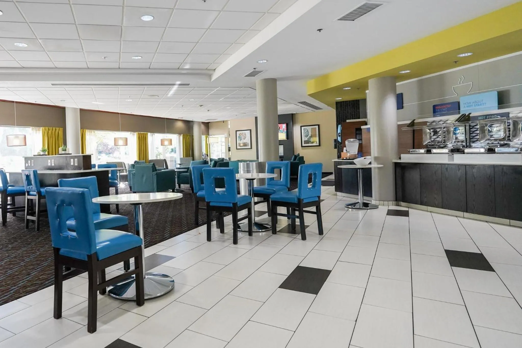 Breakfast in Holiday Inn Express Boise Downtown by IHG