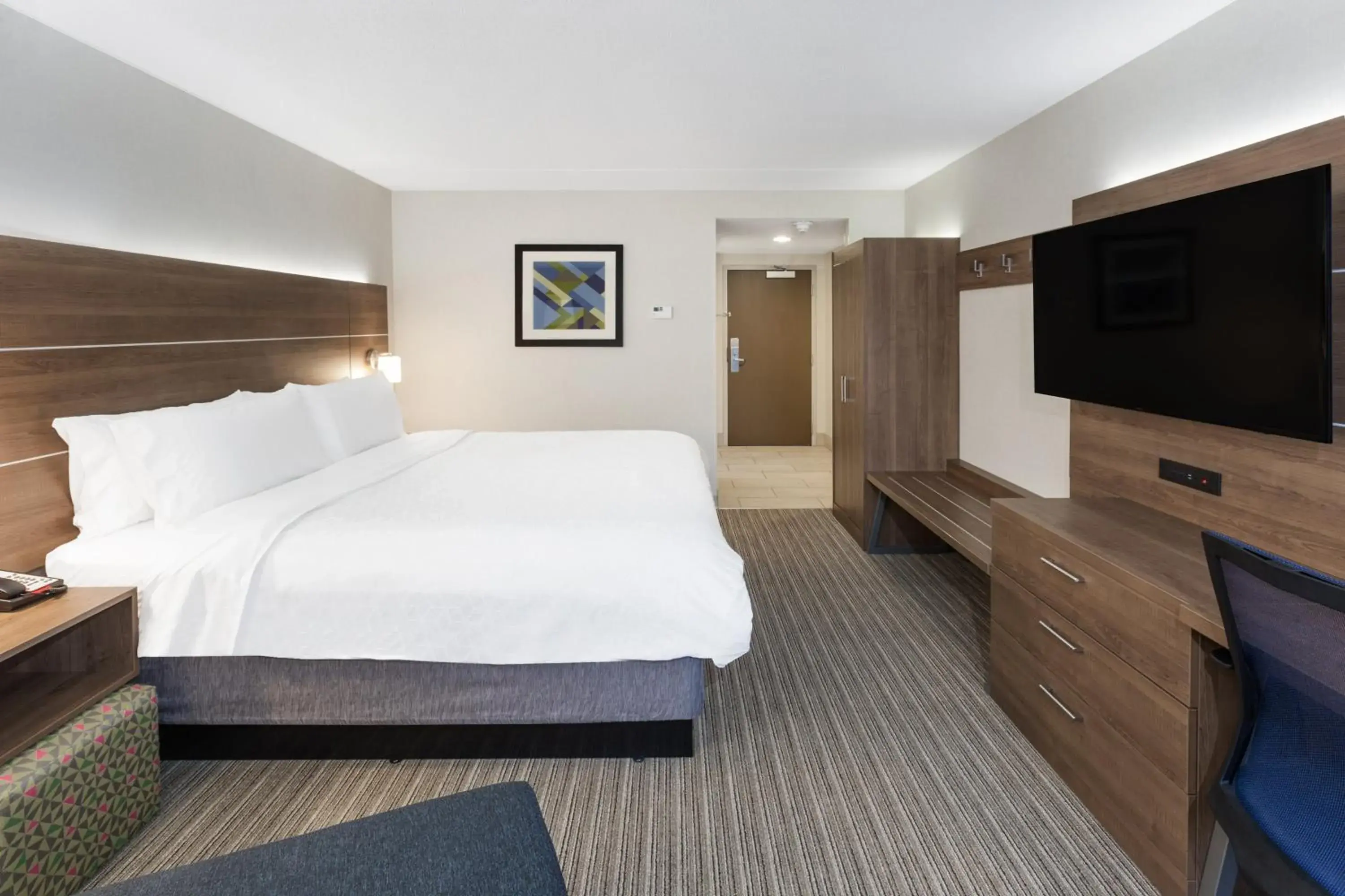 Standard King Room in Holiday Inn Express Hotel & Suites Providence-Woonsocket by IHG Standard King Room in Holiday Inn Express Hotel & Suites Providence-Woonsocket by IHG