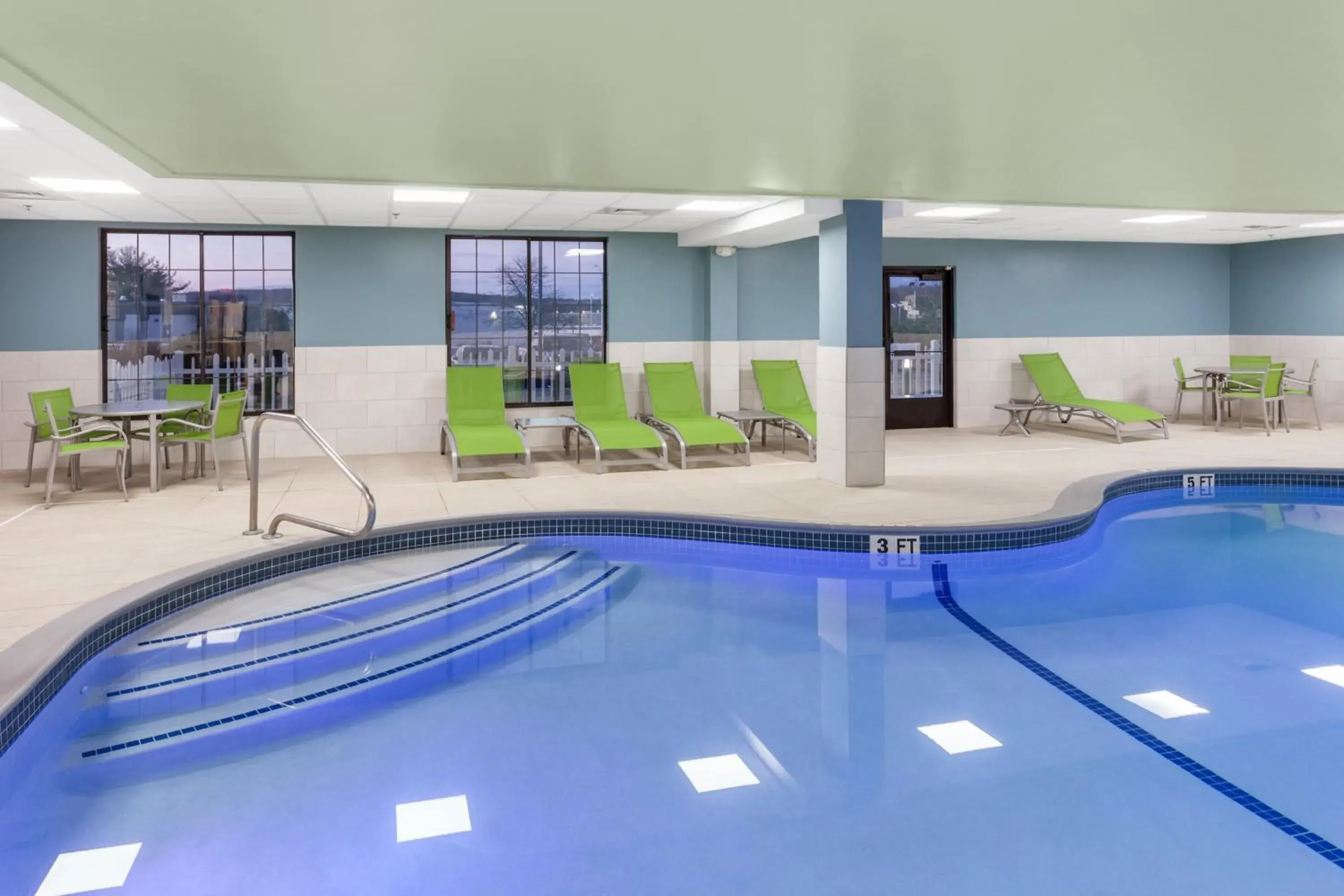 Swimming pool in Holiday Inn Express Hotel & Suites Providence-Woonsocket by IHG Swimming pool in Holiday Inn Express Hotel & Suites Providence-Woonsocket by IHG
