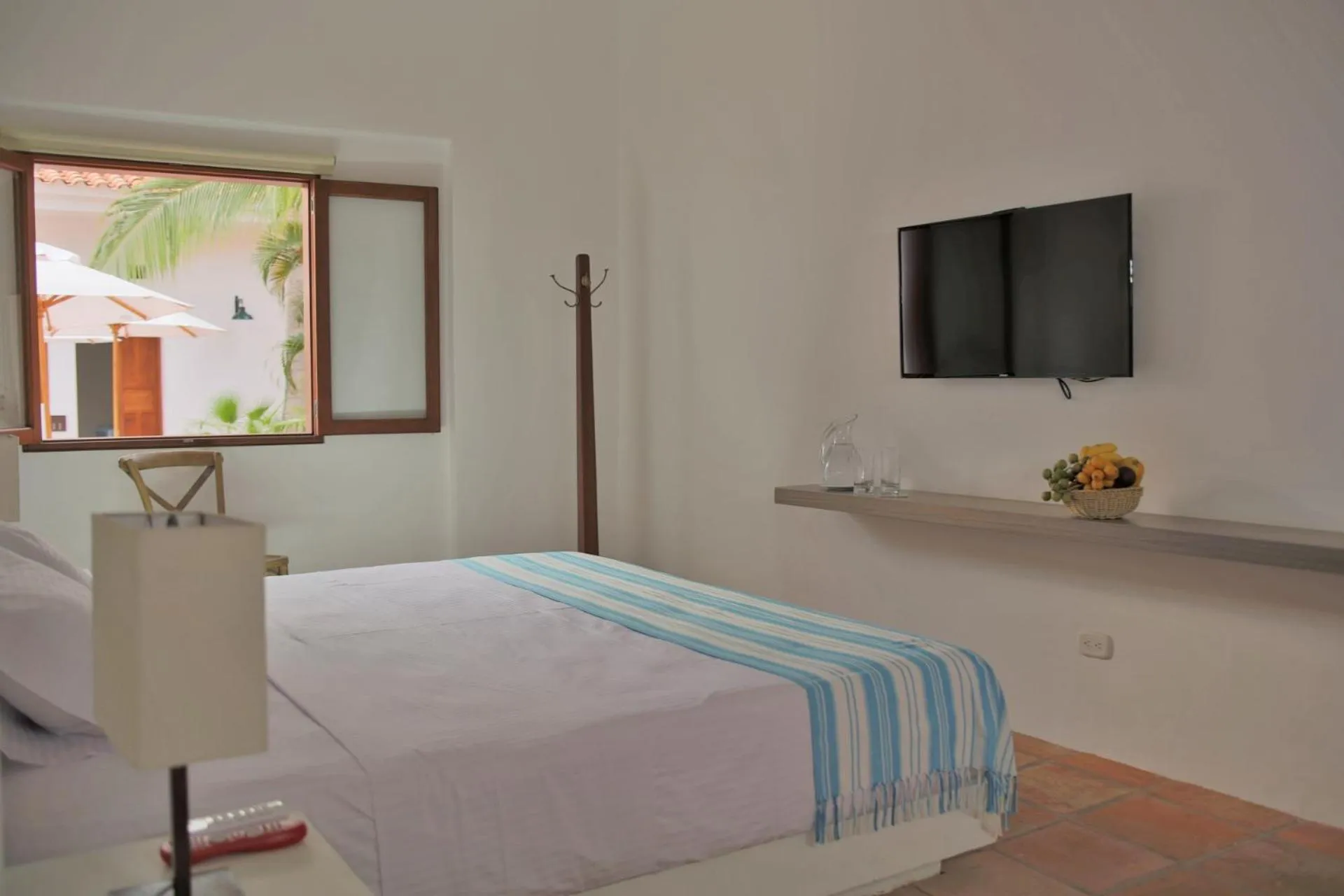 Day, Bed in Hotel San German