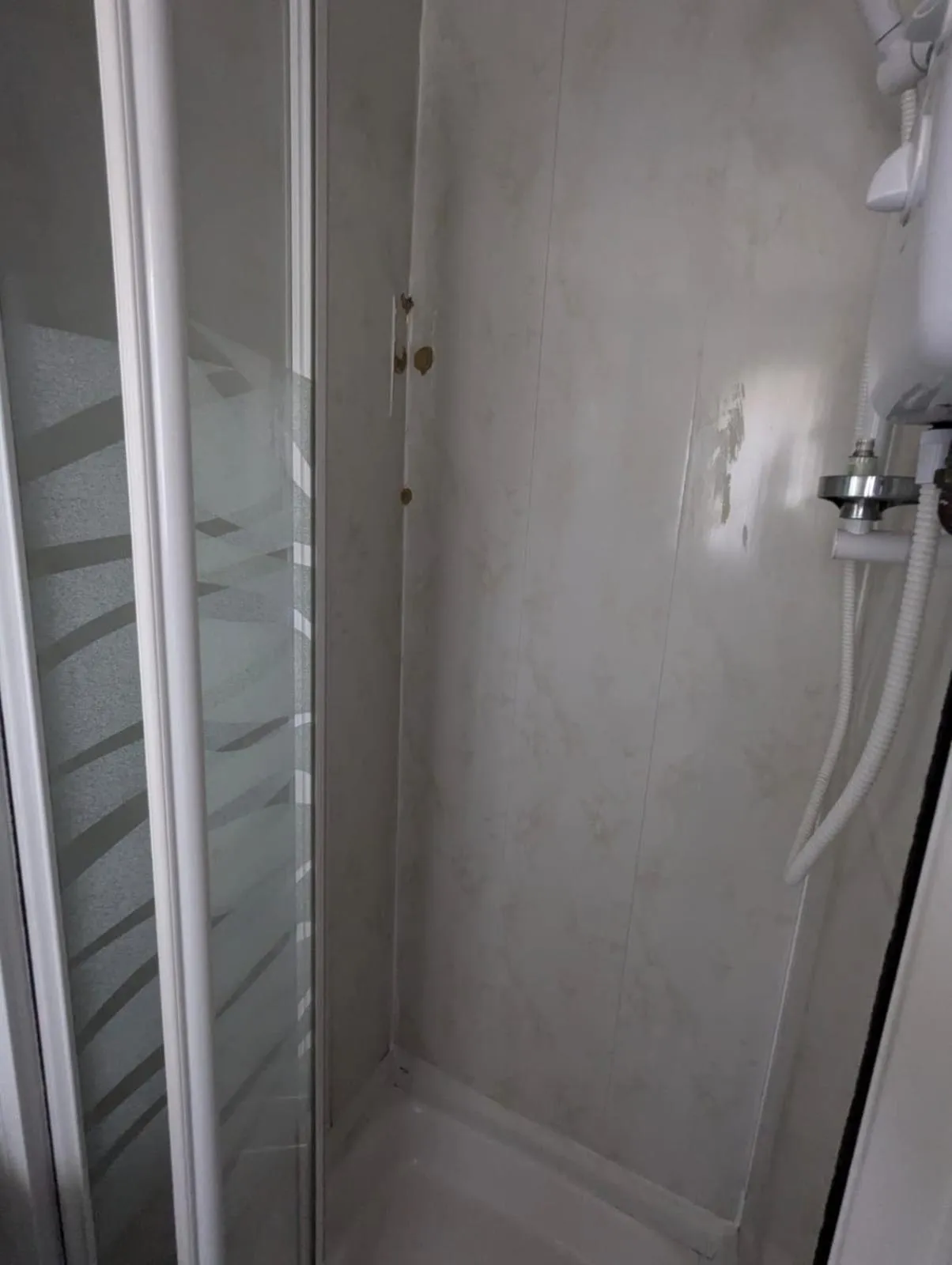 Bathroom in OYO Wynnstay Hotel