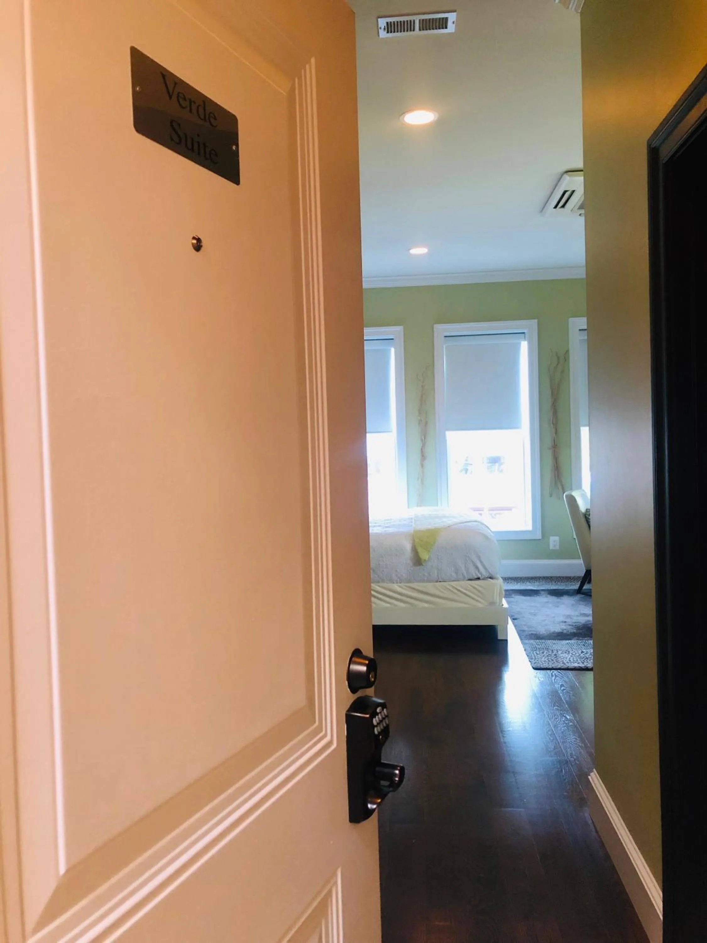 Bed in Suites at 249