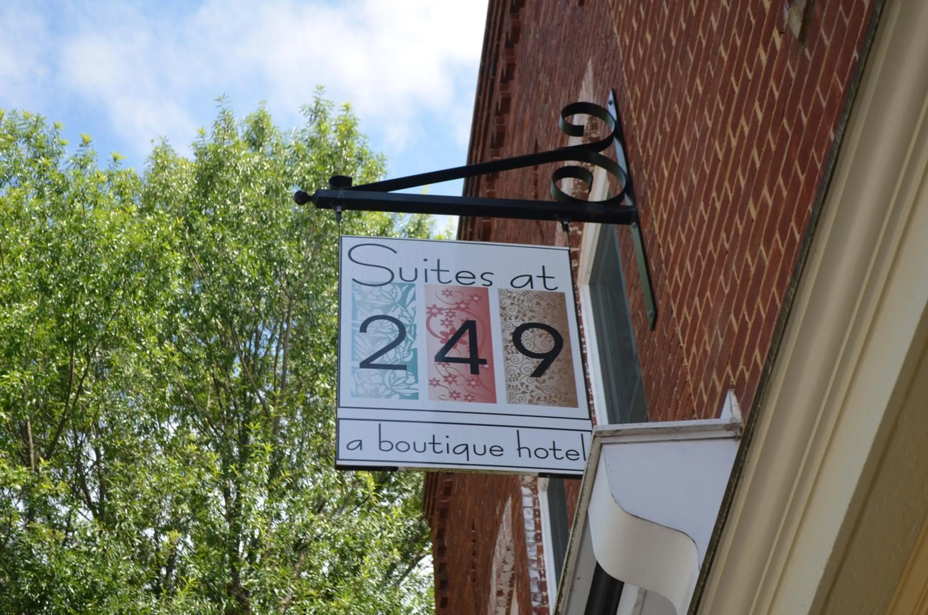 Property building in Suites at 249