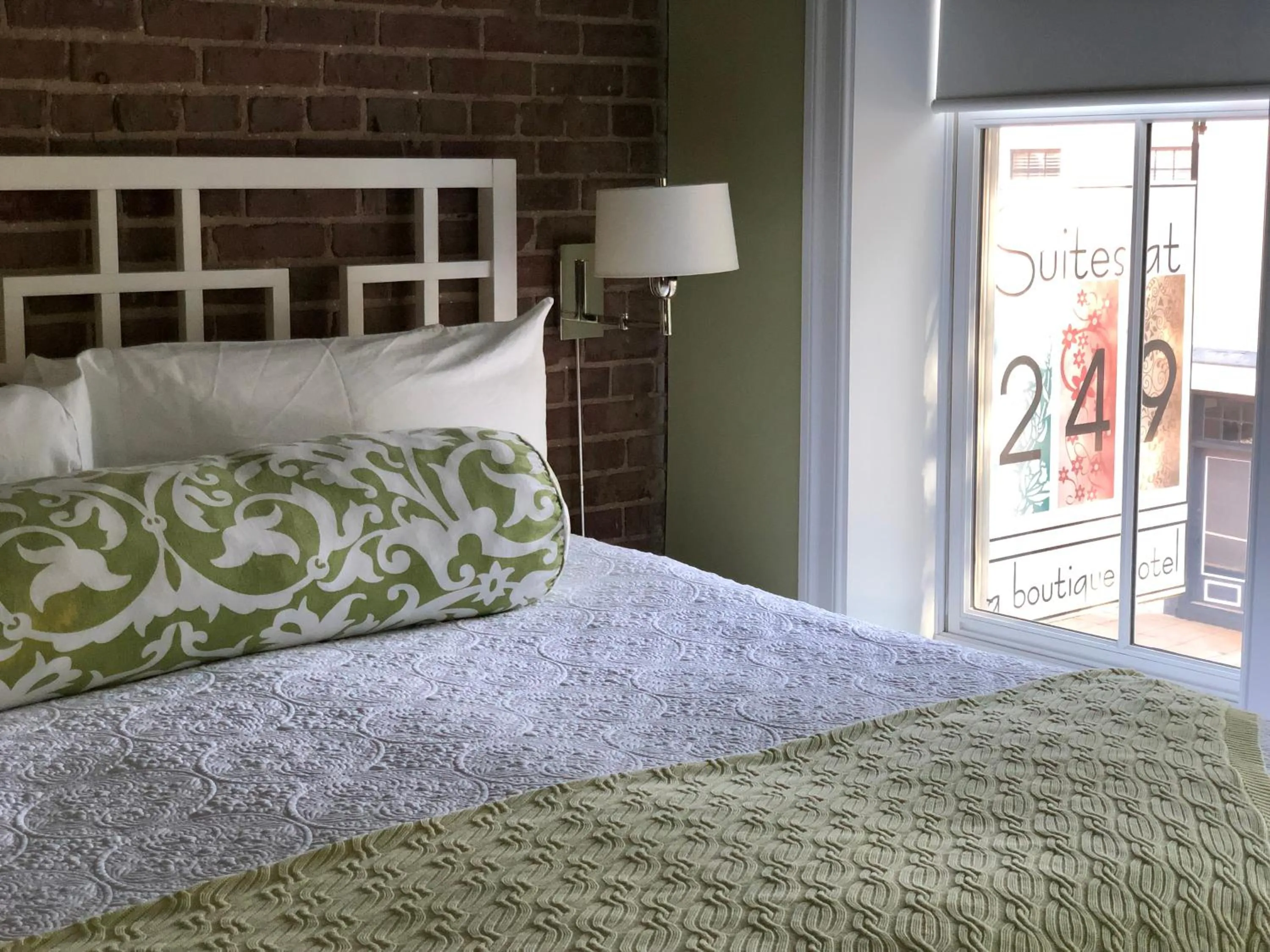 Bed in Suites at 249