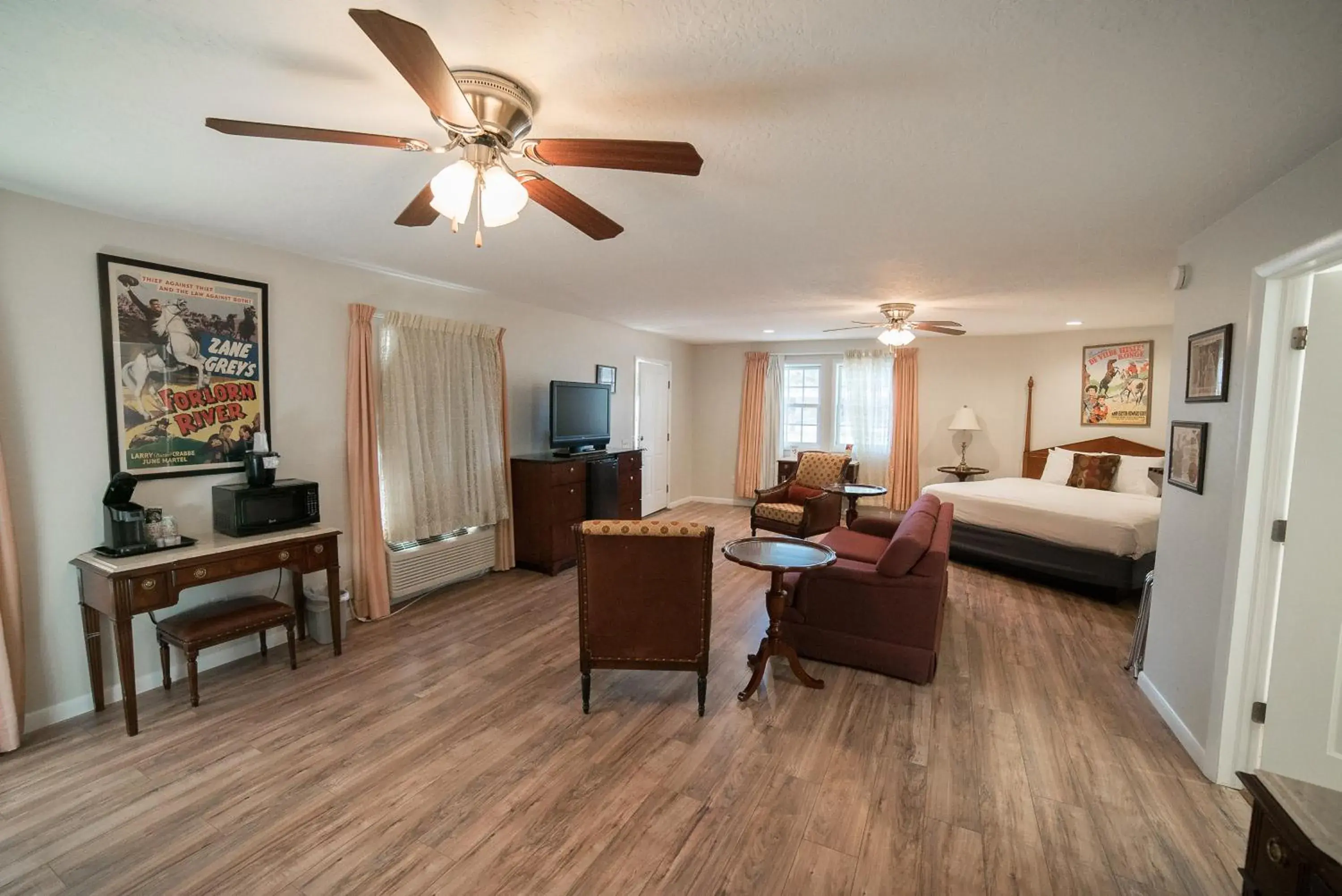 Bed in Parry Lodge Bed in Parry Lodge