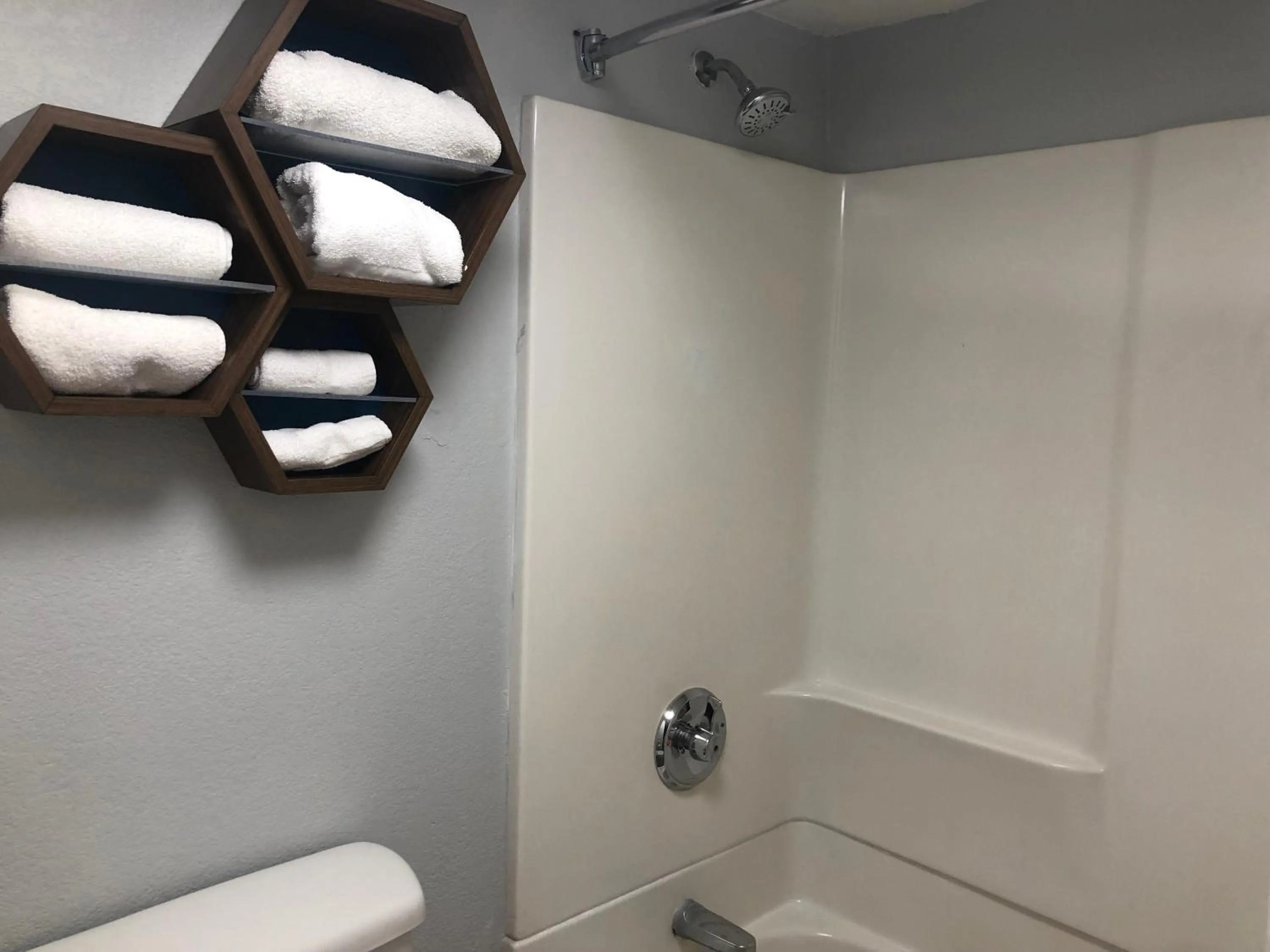 Bathroom in Days Inn by Wyndham Indianapolis South