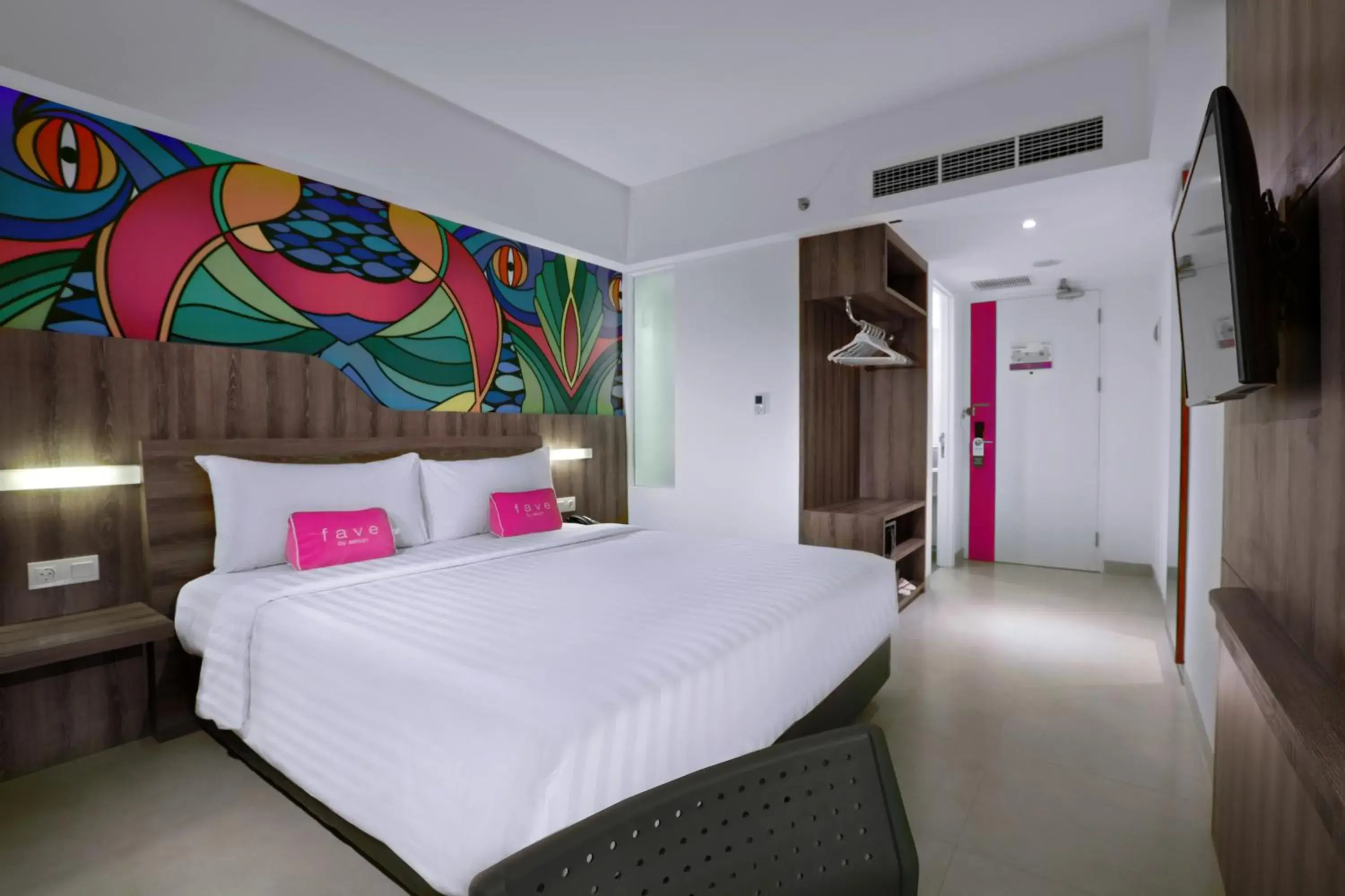Bedroom, Bed in favehotel Kuta Kartika Plaza Bedroom, Bed in favehotel Kuta Kartika Plaza