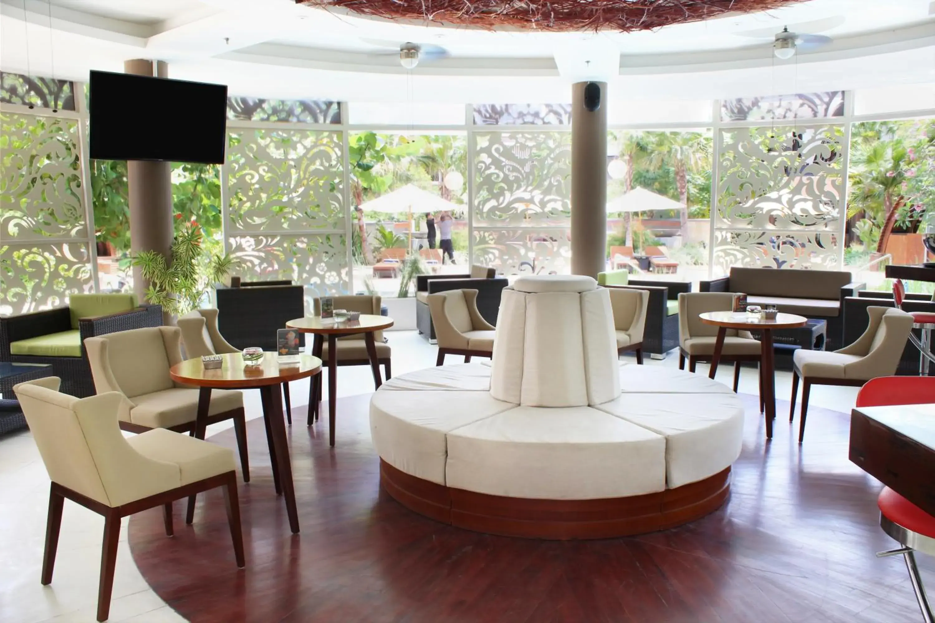 Restaurant/places to eat in Golden Tulip Jineng Resort Bali Restaurant/places to eat in Golden Tulip Jineng Resort Bali