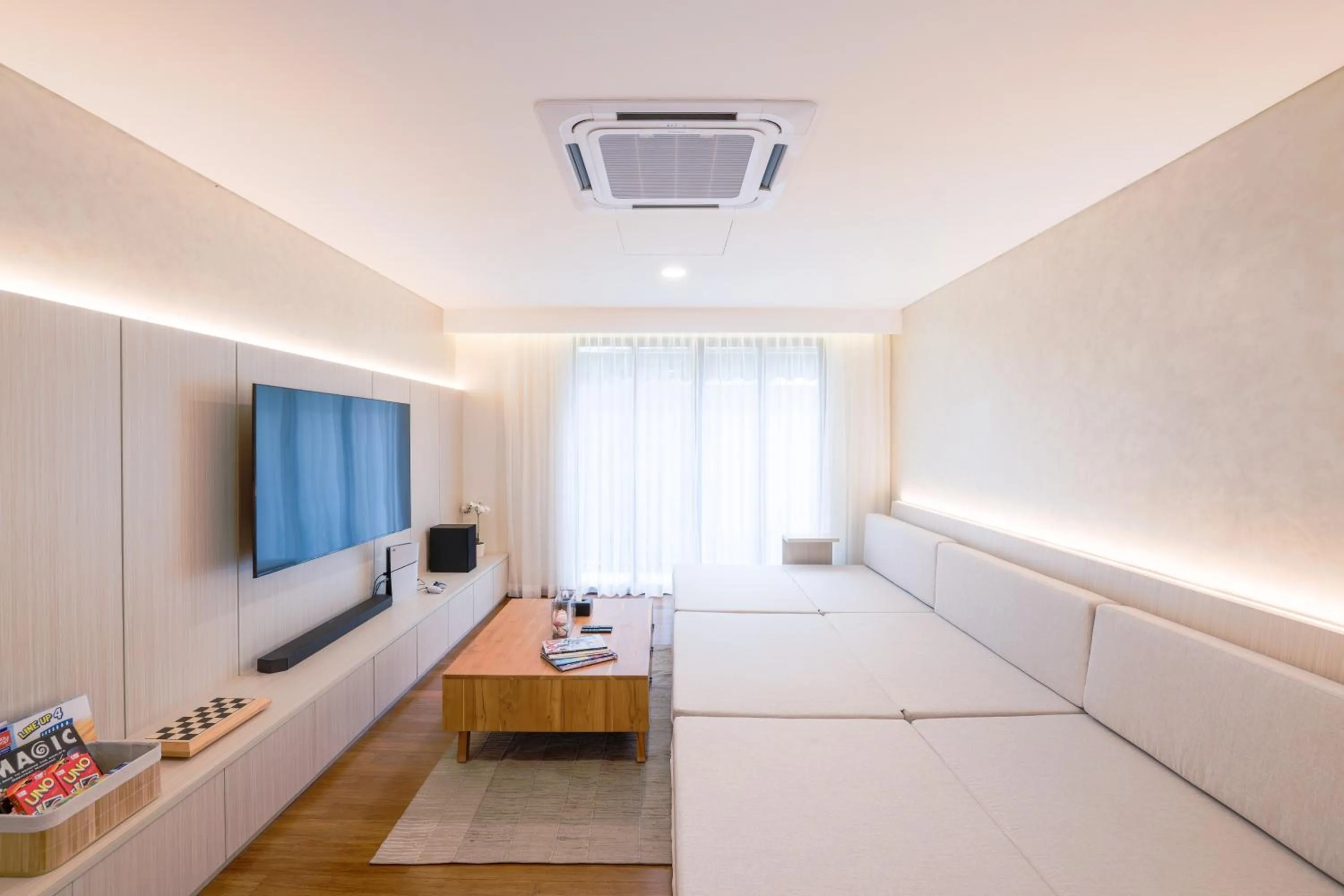 TV and multimedia, Bed in Pantai Indah Lagoi Bintan