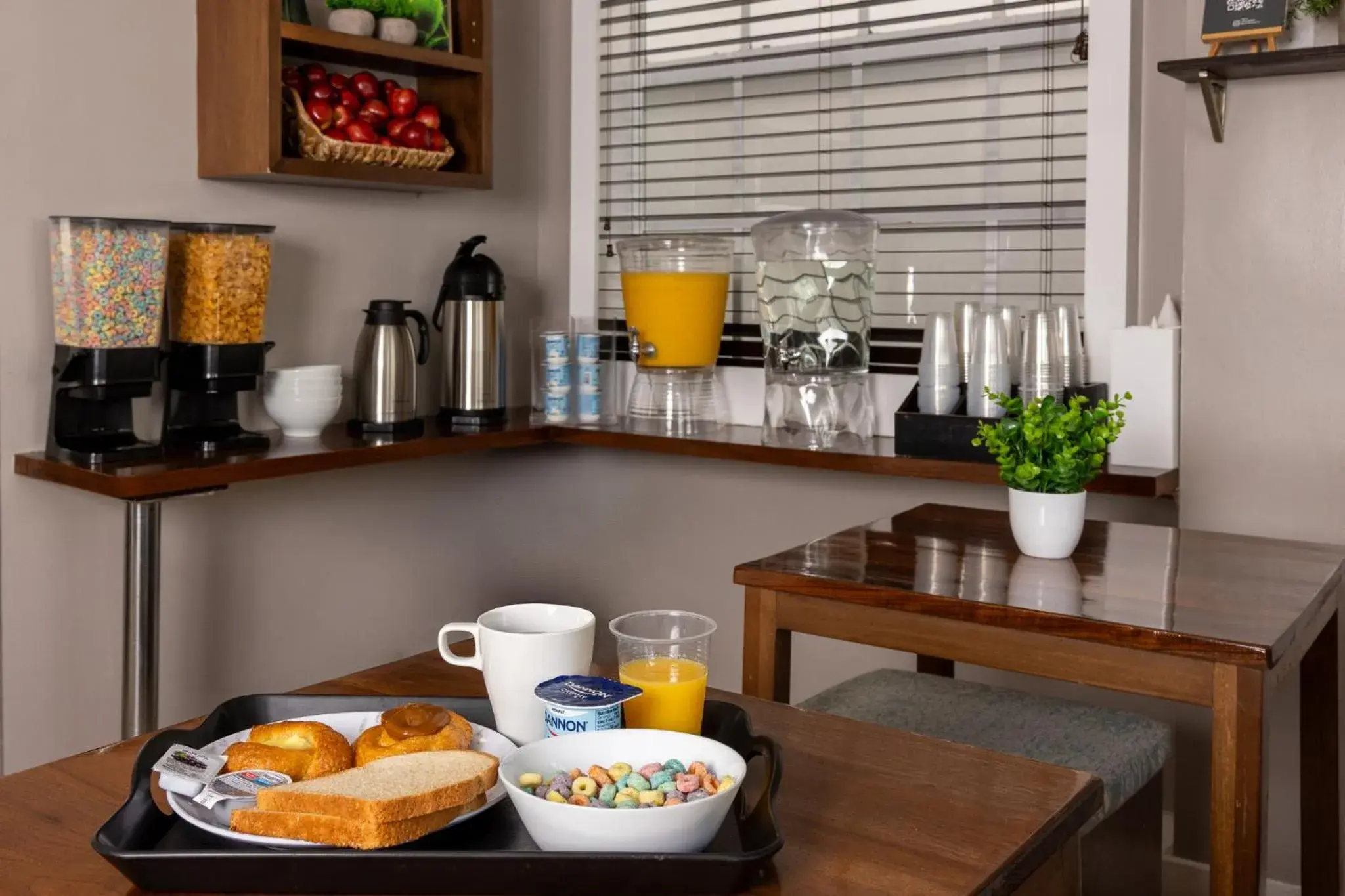 Continental breakfast in Riviere South Beach Hotel Continental breakfast in Riviere South Beach Hotel