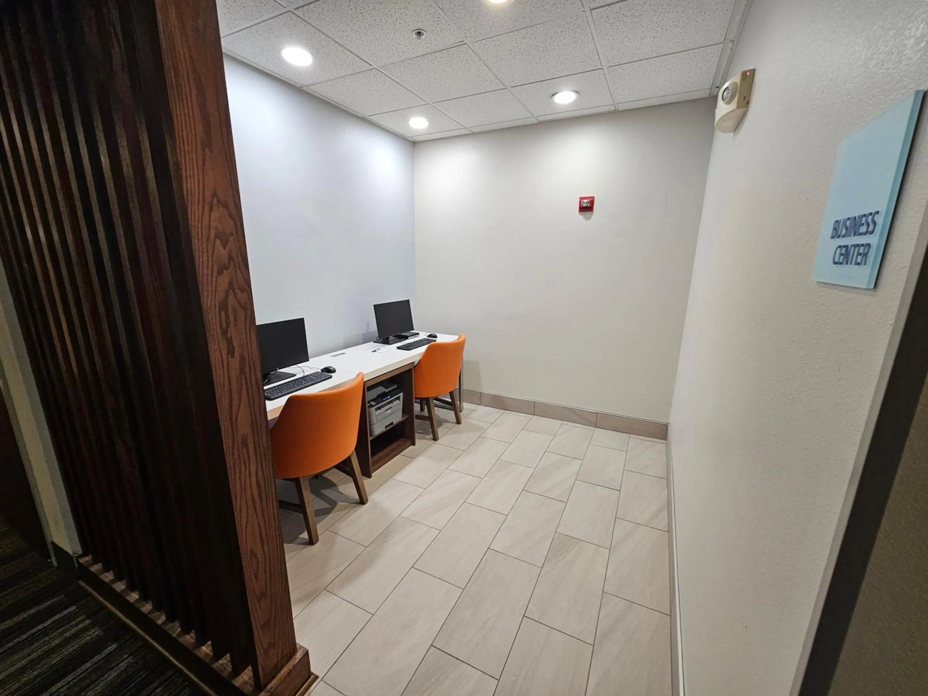 Other in Holiday Inn Express Hotel & Suites Cincinnati-Blue Ash by IHG