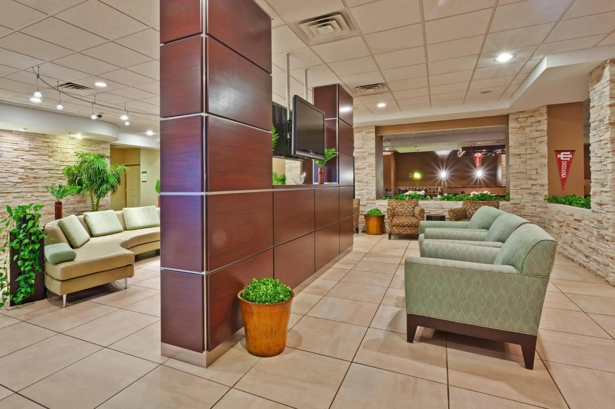 Lobby or reception in Holiday Inn Bloomington-University Area by IHG