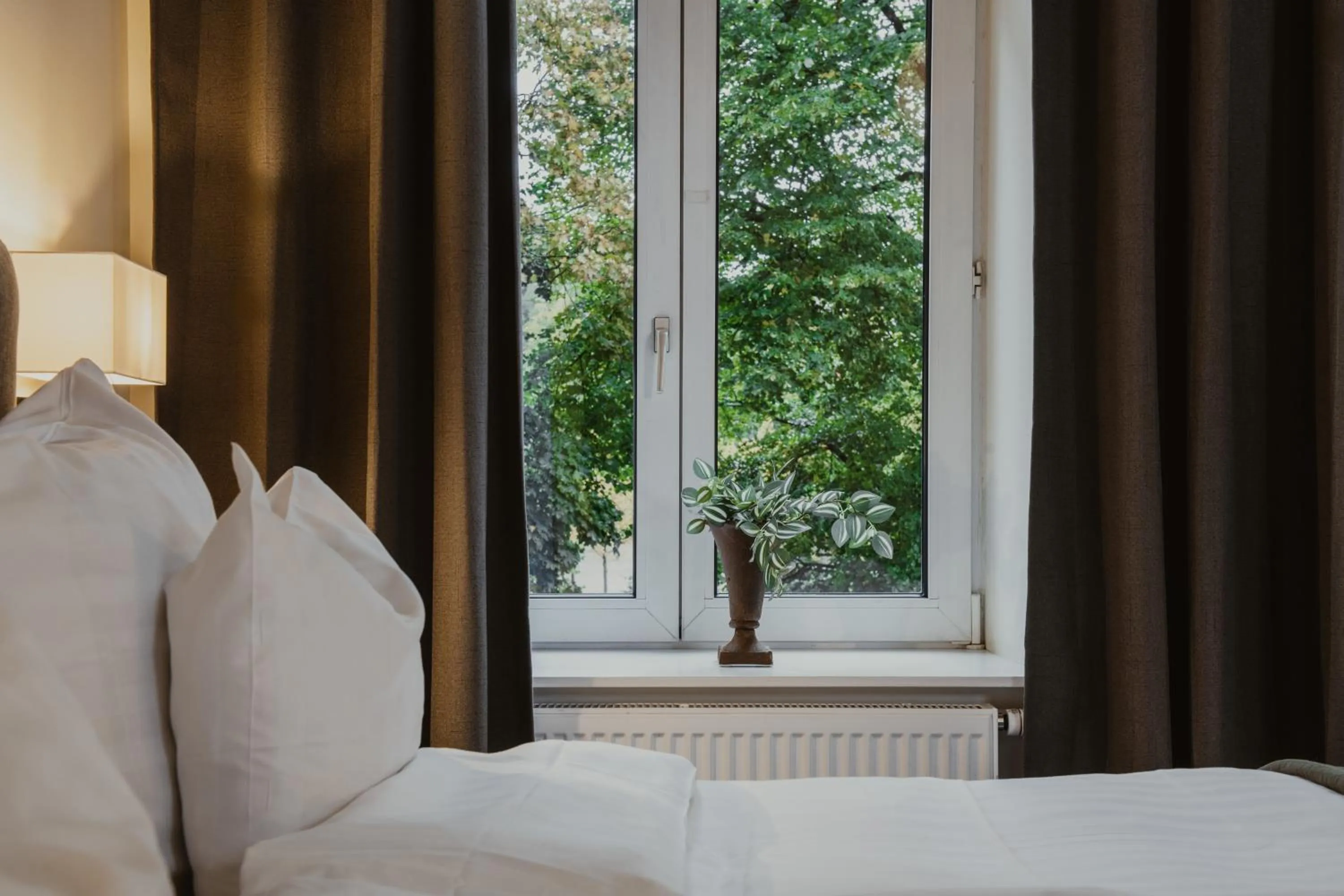 Bed in Home Hotel Norre Park