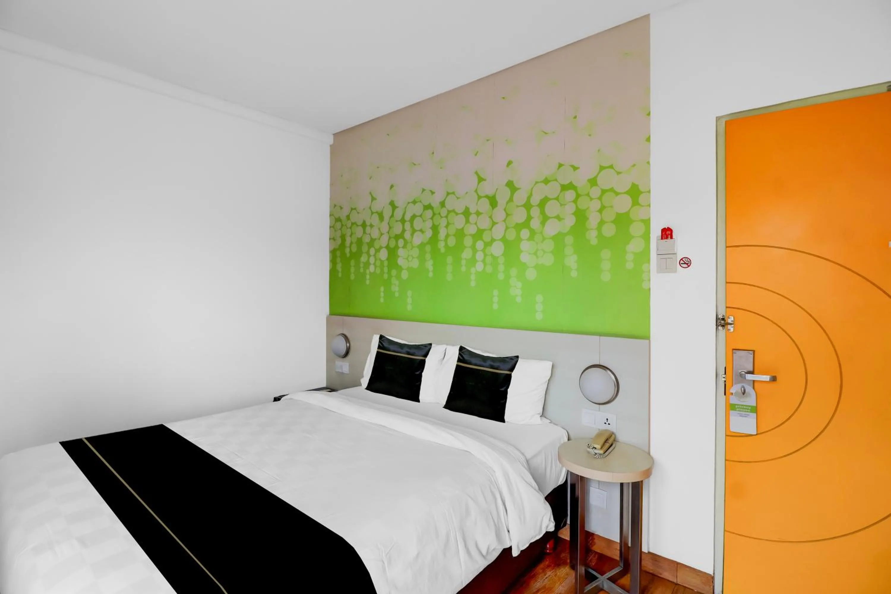 Bedroom, Bed in Palette Legian Beach