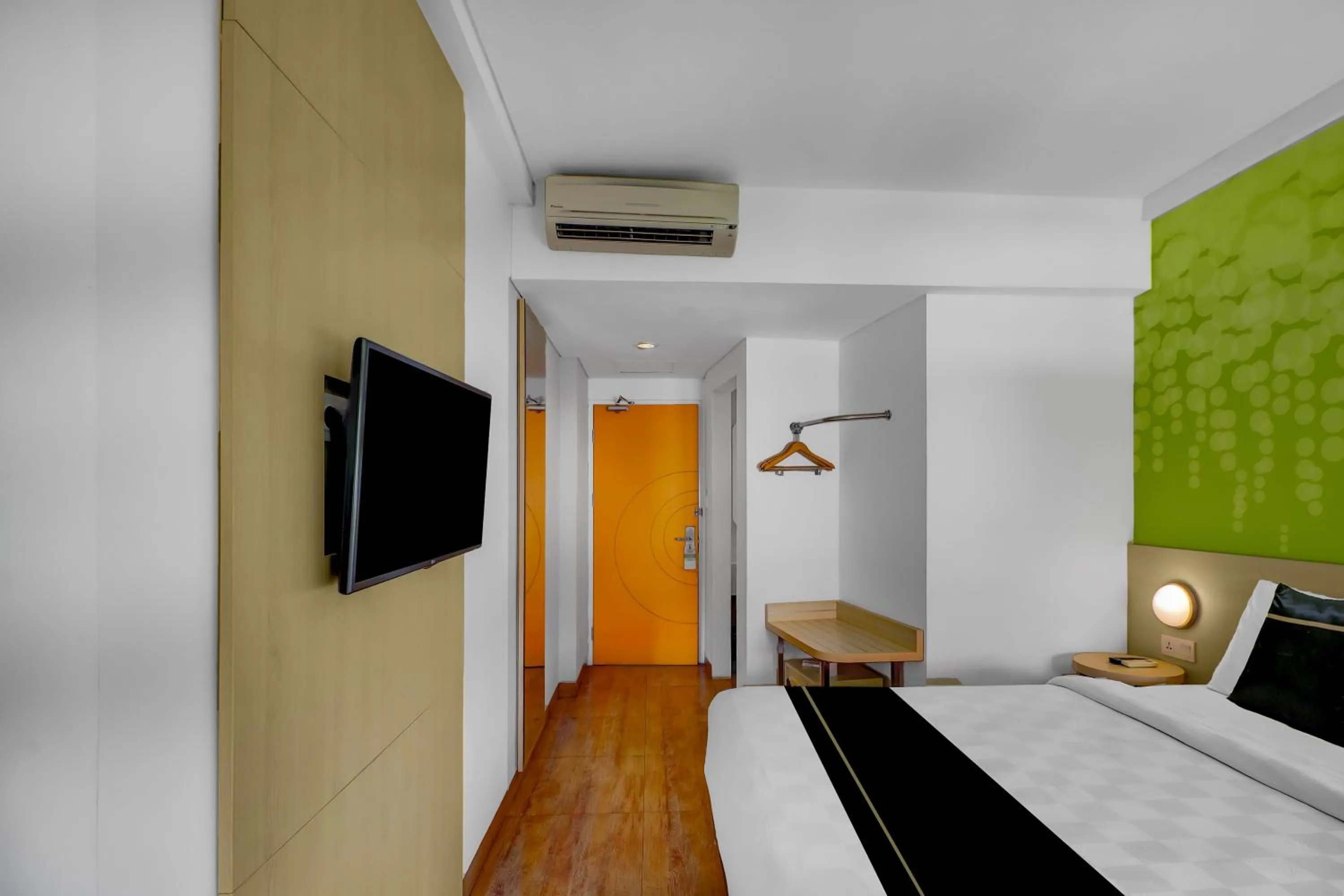 Bedroom, Bed in Palette Legian Beach