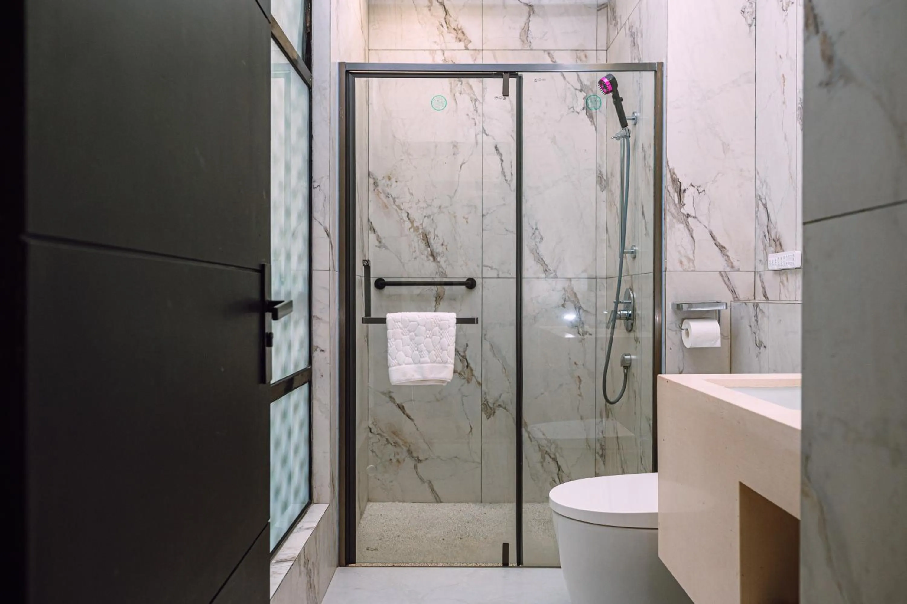 Toilet in Sabah Beach Villas & Suites