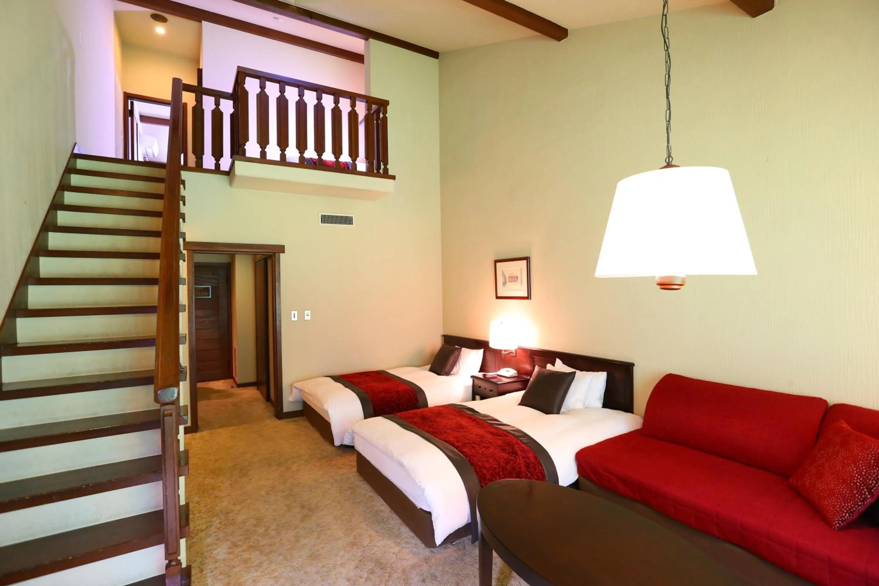 Bed in Tateshina Tokyu Hotel