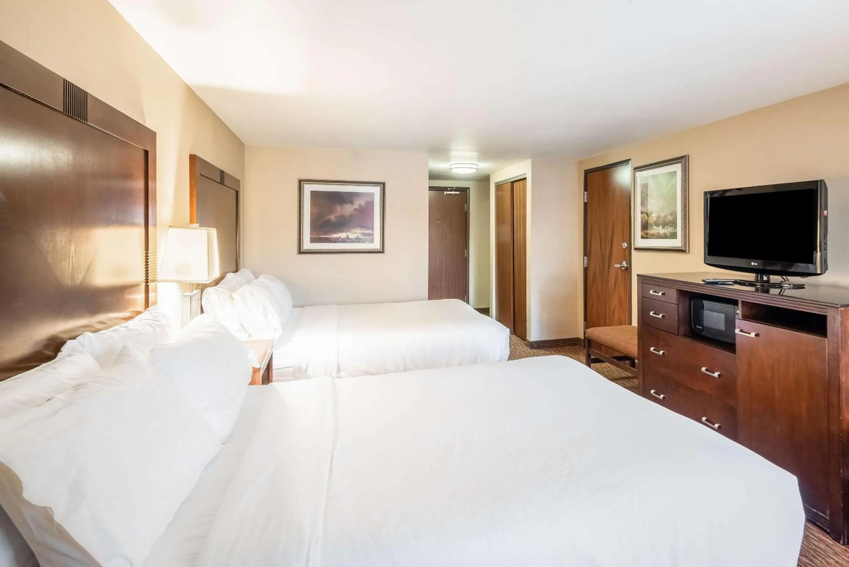 Bed in The Grand Hotel, Ascend Hotel Collection