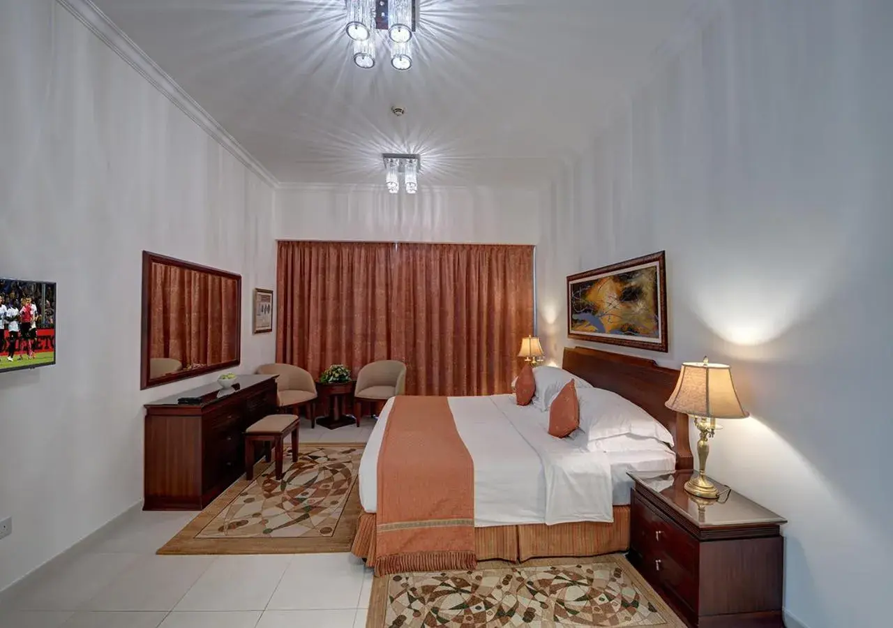 Bed in Marina Hotel Apartments Bed in Marina Hotel Apartments