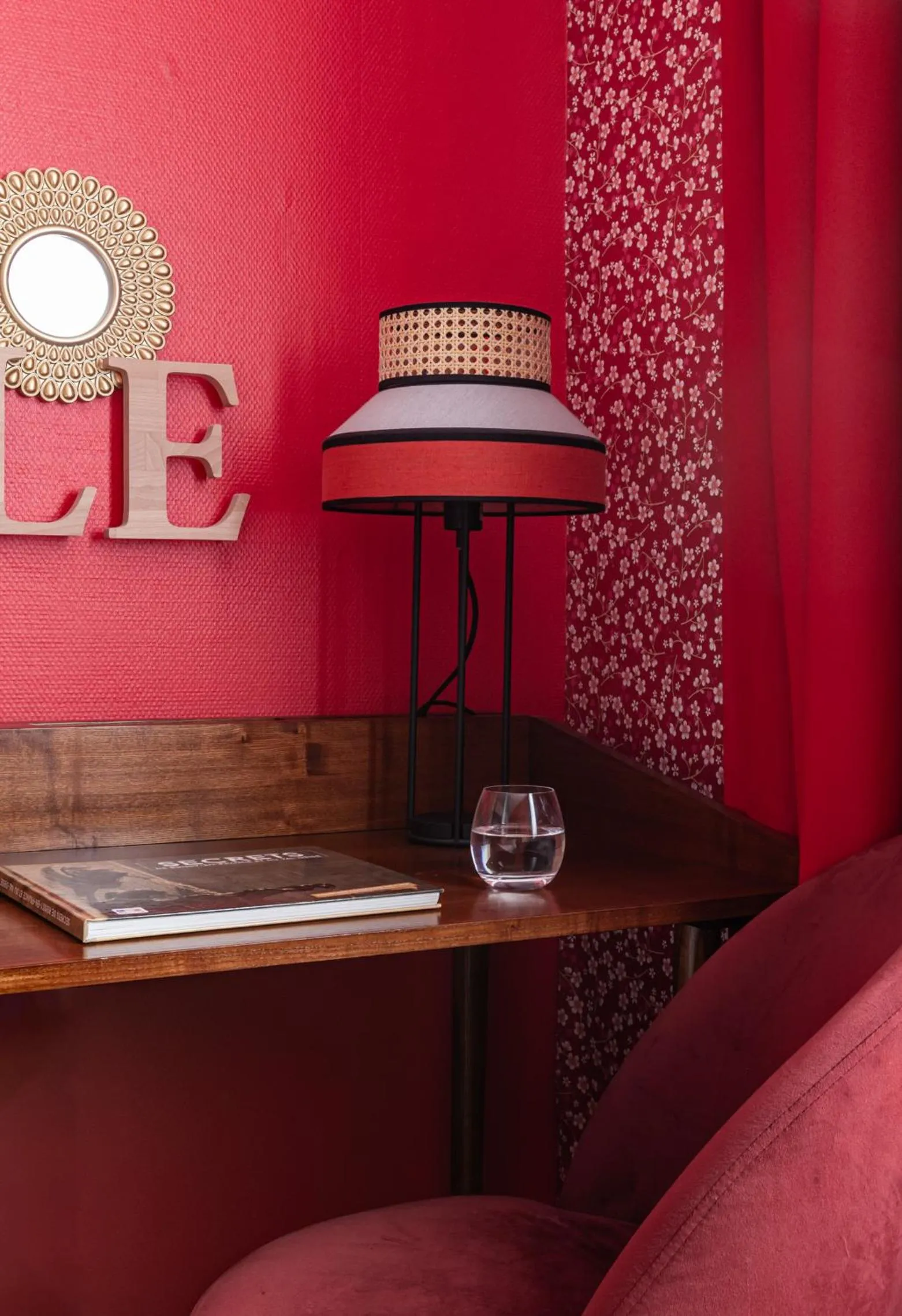 Seating area in Aiden by Best Western Paris Roissy CDG