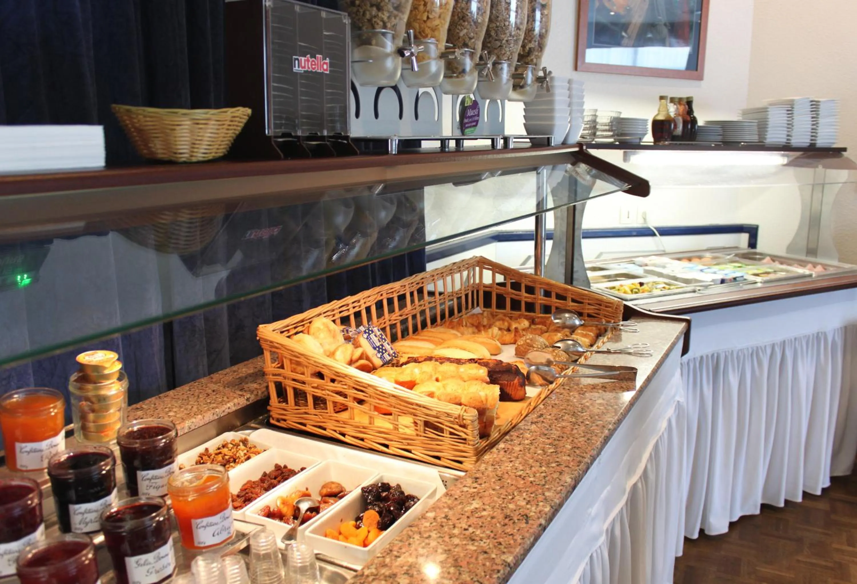 Food and drinks in Kyriad Direct Rennes Ouest