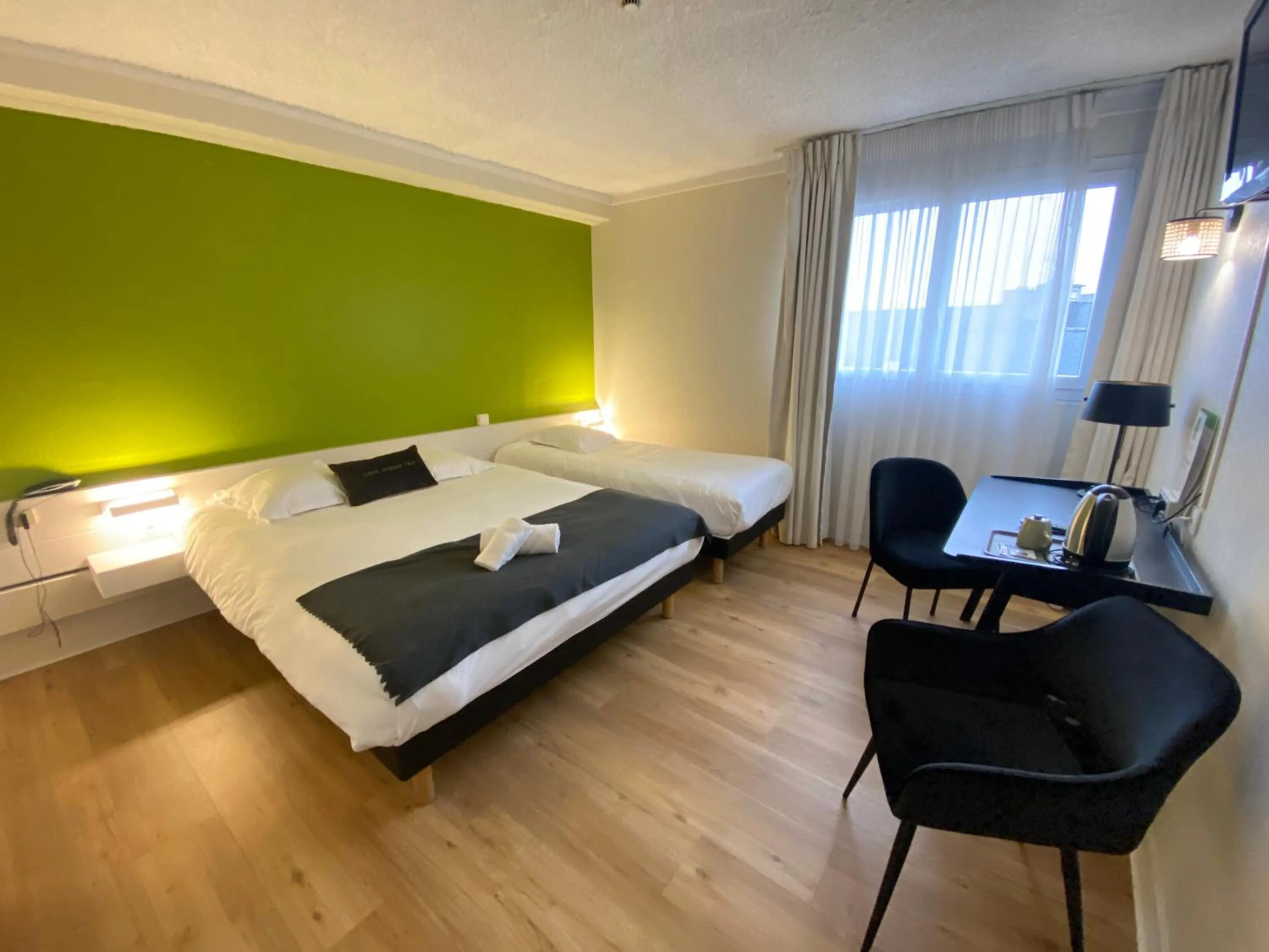 Bed in Le Clos Du Pontic Logis et Cit'Hotel