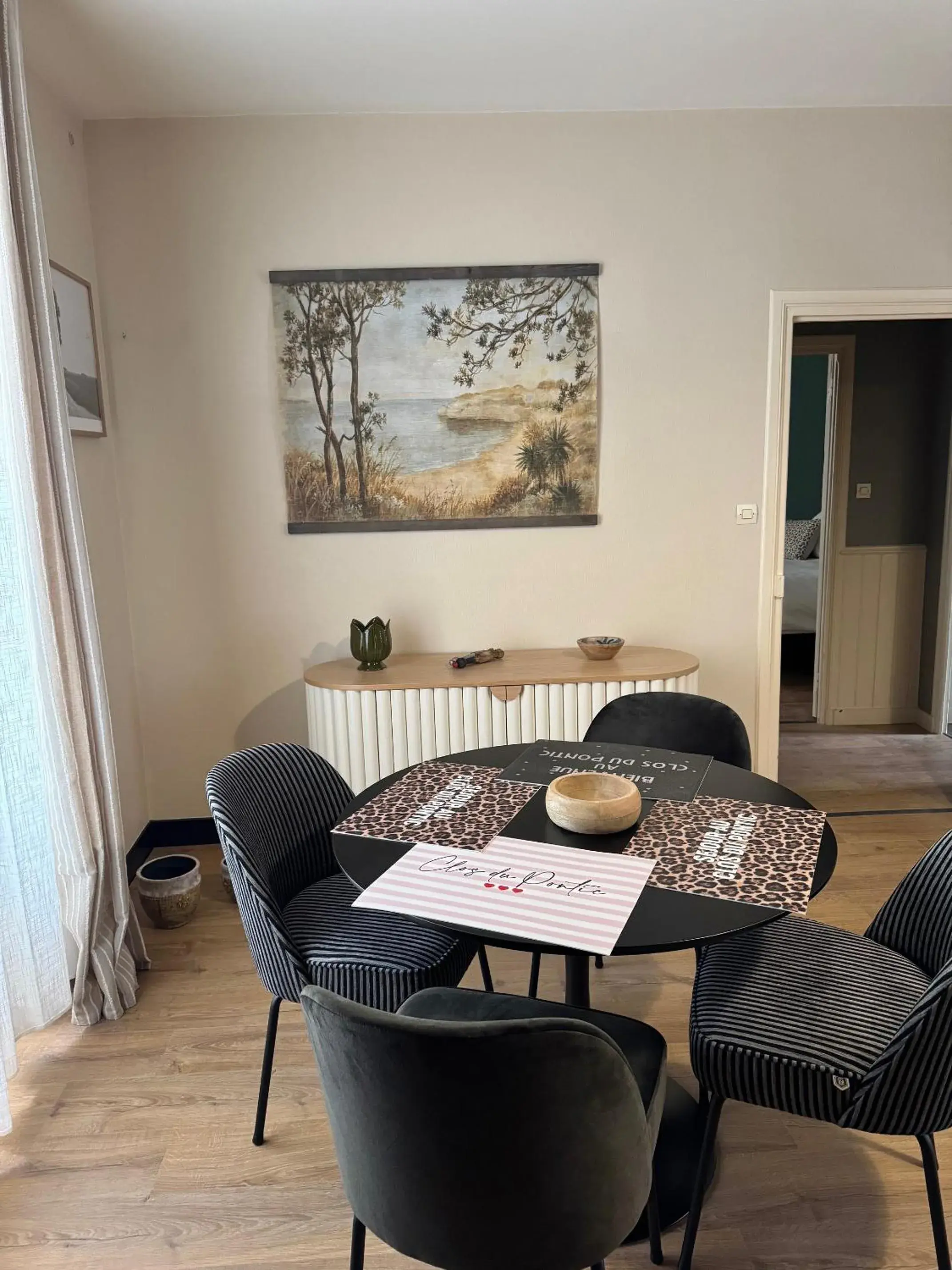 Apartment in Le Clos Du Pontic Logis et Cit'Hotel Apartment in Le Clos Du Pontic Logis et Cit'Hotel