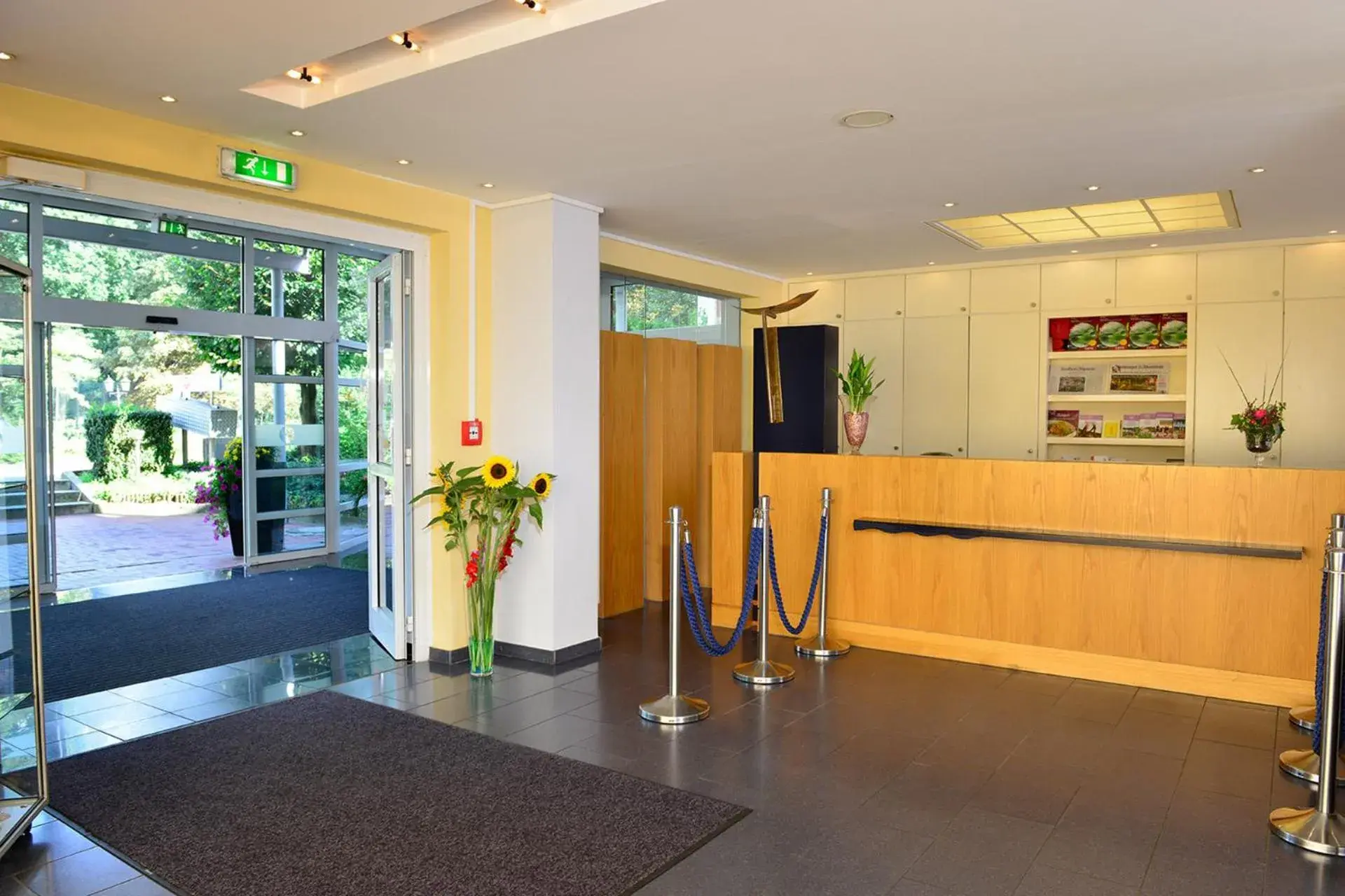 Lobby or reception in Roomingtons Lüneburger Heide Lobby or reception in Roomingtons Lüneburger Heide