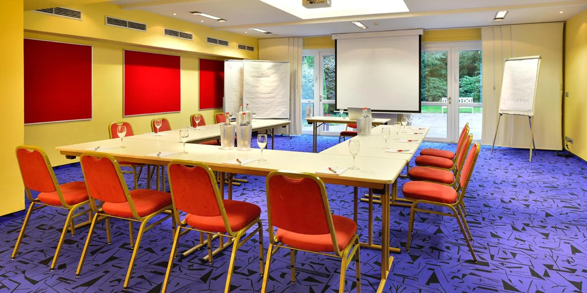 Meeting/conference room in Roomingtons Lüneburger Heide