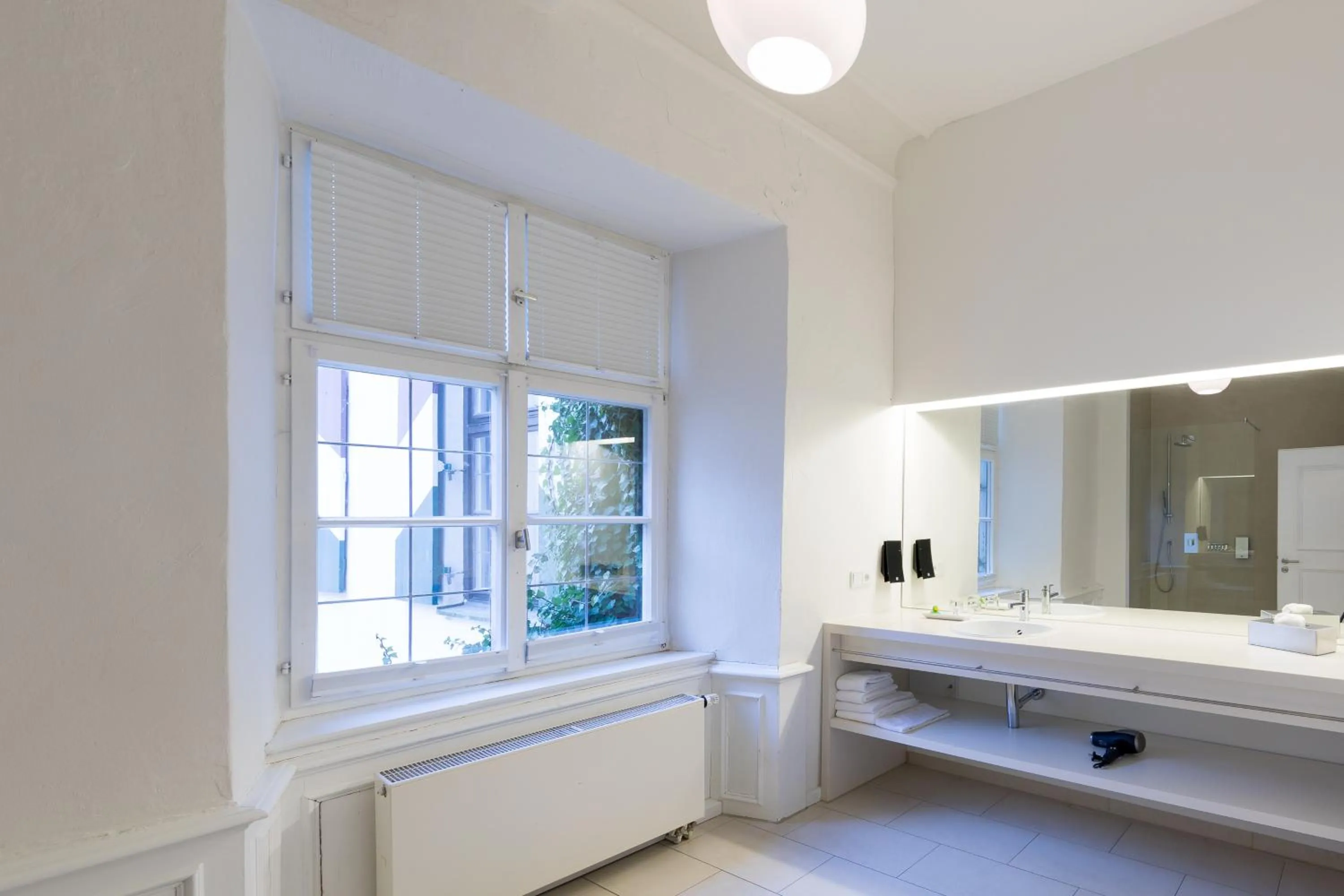 Bathroom in Schlossparkhotel Mariakirchen