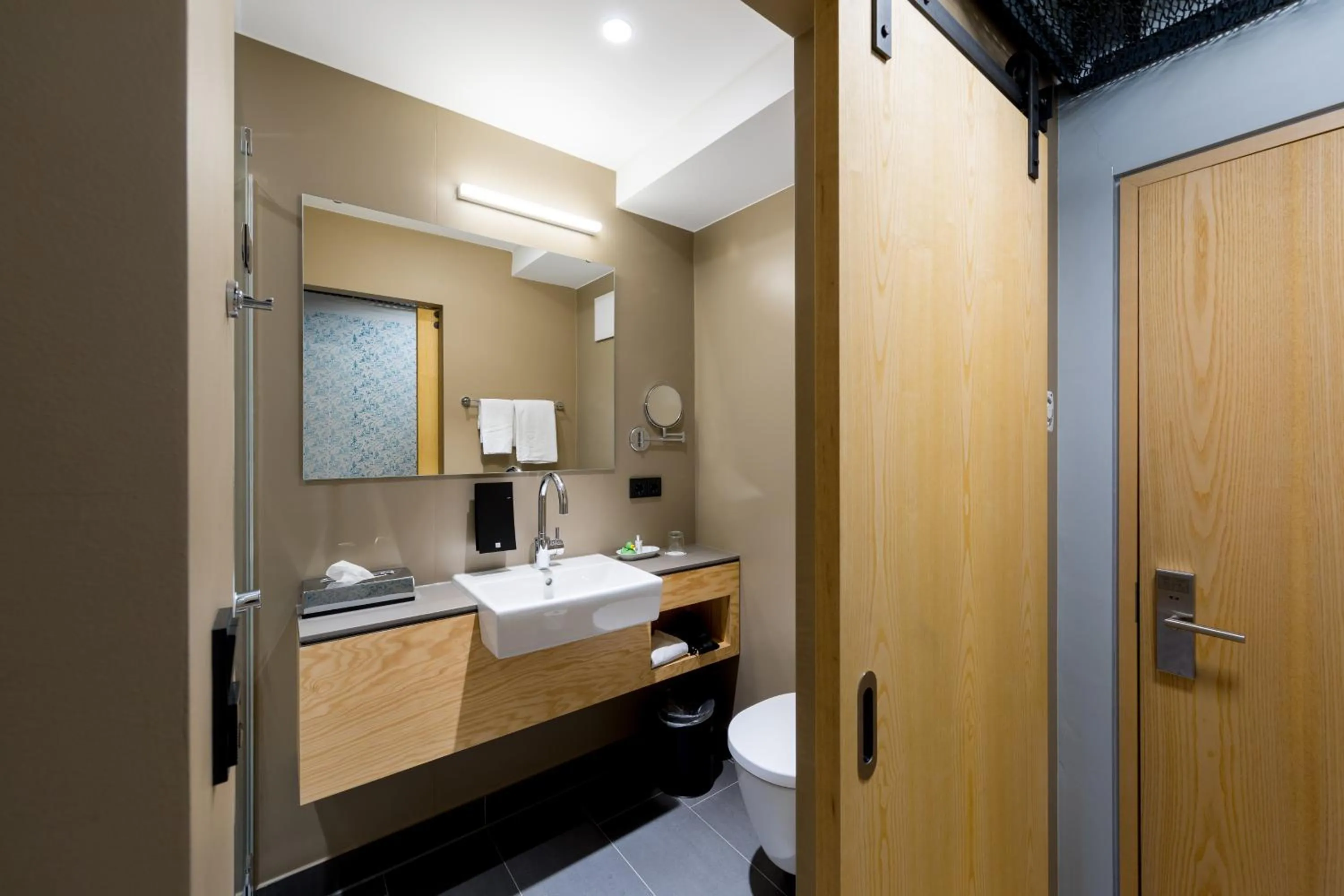 Toilet in Schlossparkhotel Mariakirchen