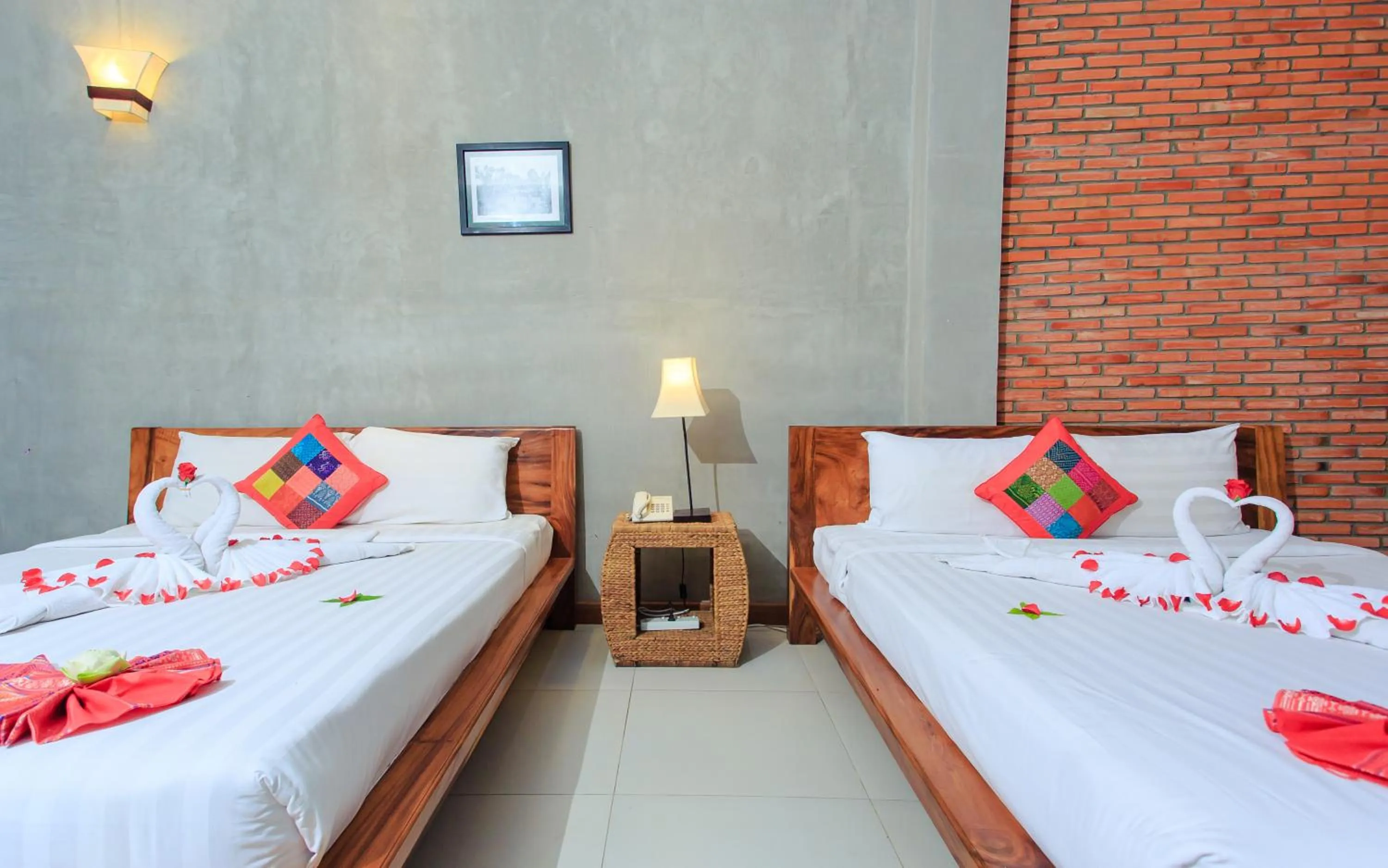 Bedroom, Bed in Saravoan Royal Palace