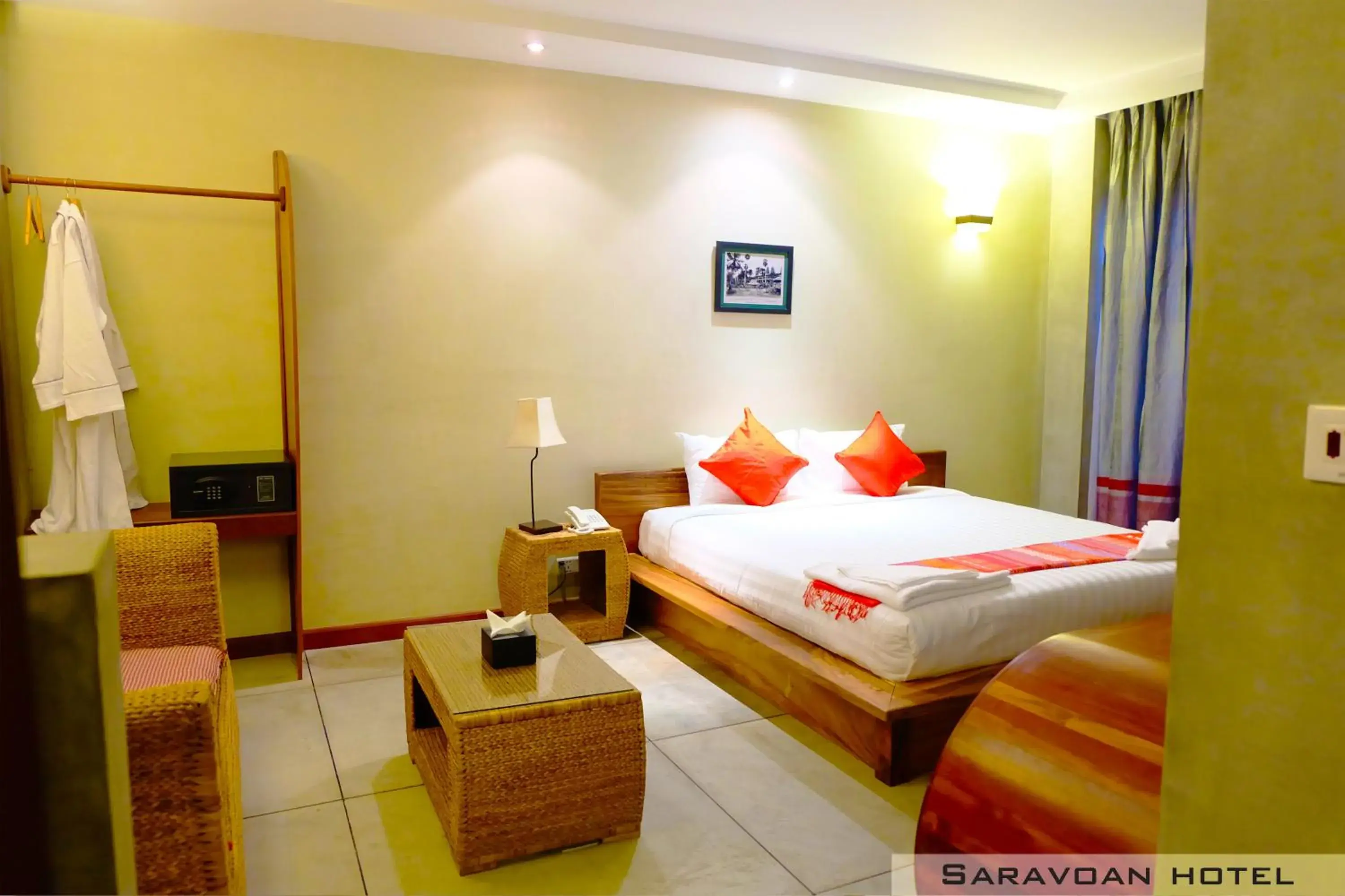 Photo of the whole room, Bed in Saravoan Royal Palace Photo of the whole room, Bed in Saravoan Royal Palace