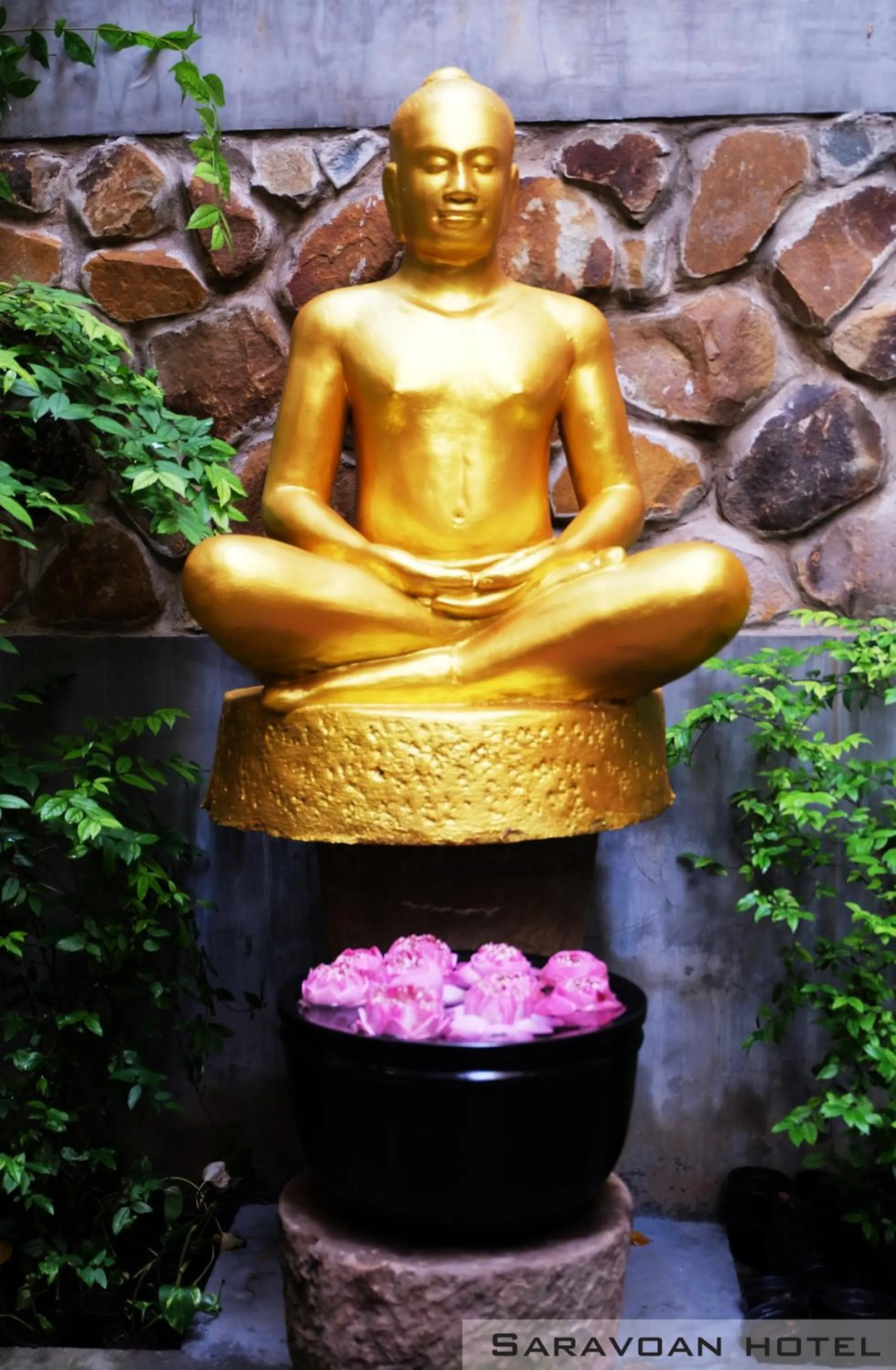 Facade/entrance in Saravoan Royal Palace