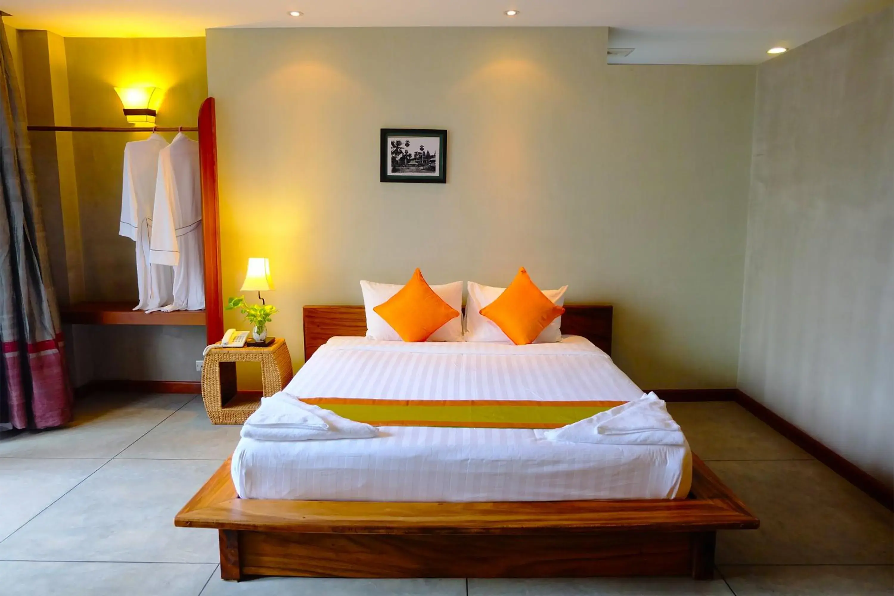 Photo of the whole room, Bed in Saravoan Royal Palace Photo of the whole room, Bed in Saravoan Royal Palace