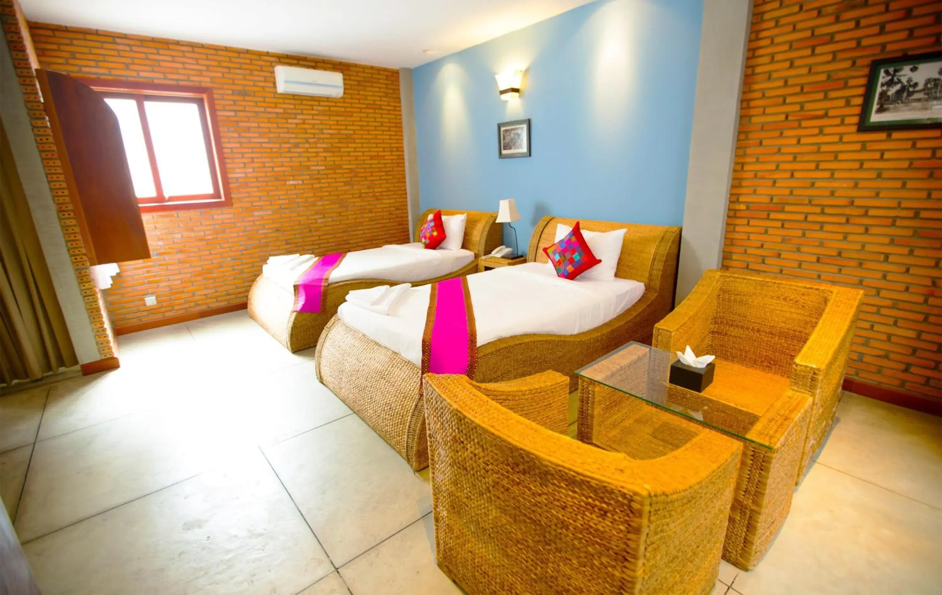 Photo of the whole room, Bed in Saravoan Royal Palace Photo of the whole room, Bed in Saravoan Royal Palace